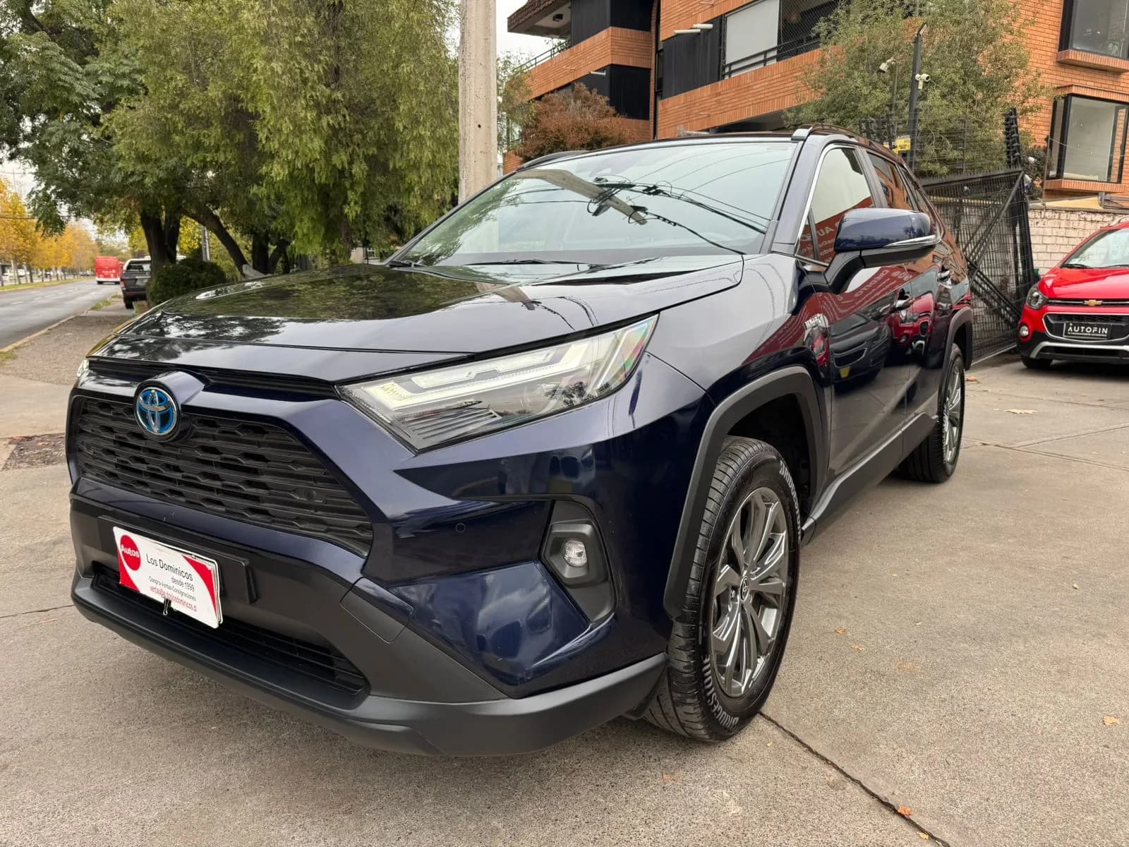 Toyota RAV 4 HYBRID 2.5 AUTOMATICA SOLO 52.000 KM  vista 4