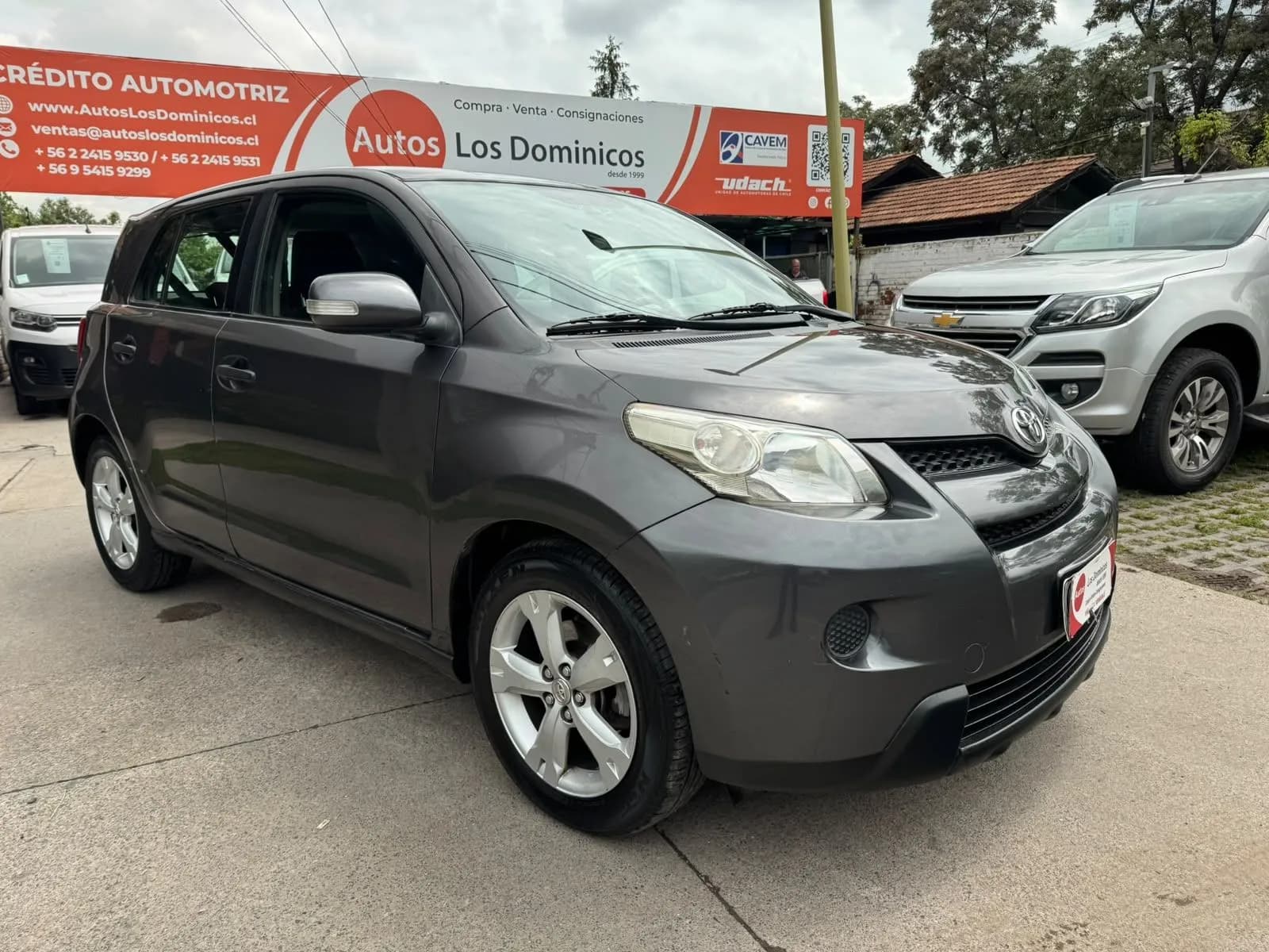 Toyota TOYOTA - URBAN CRUISER - 1.3 MEC 6 VEL FULL AIRE 7 AIRBAG VER EN LAS CONDES vista 1