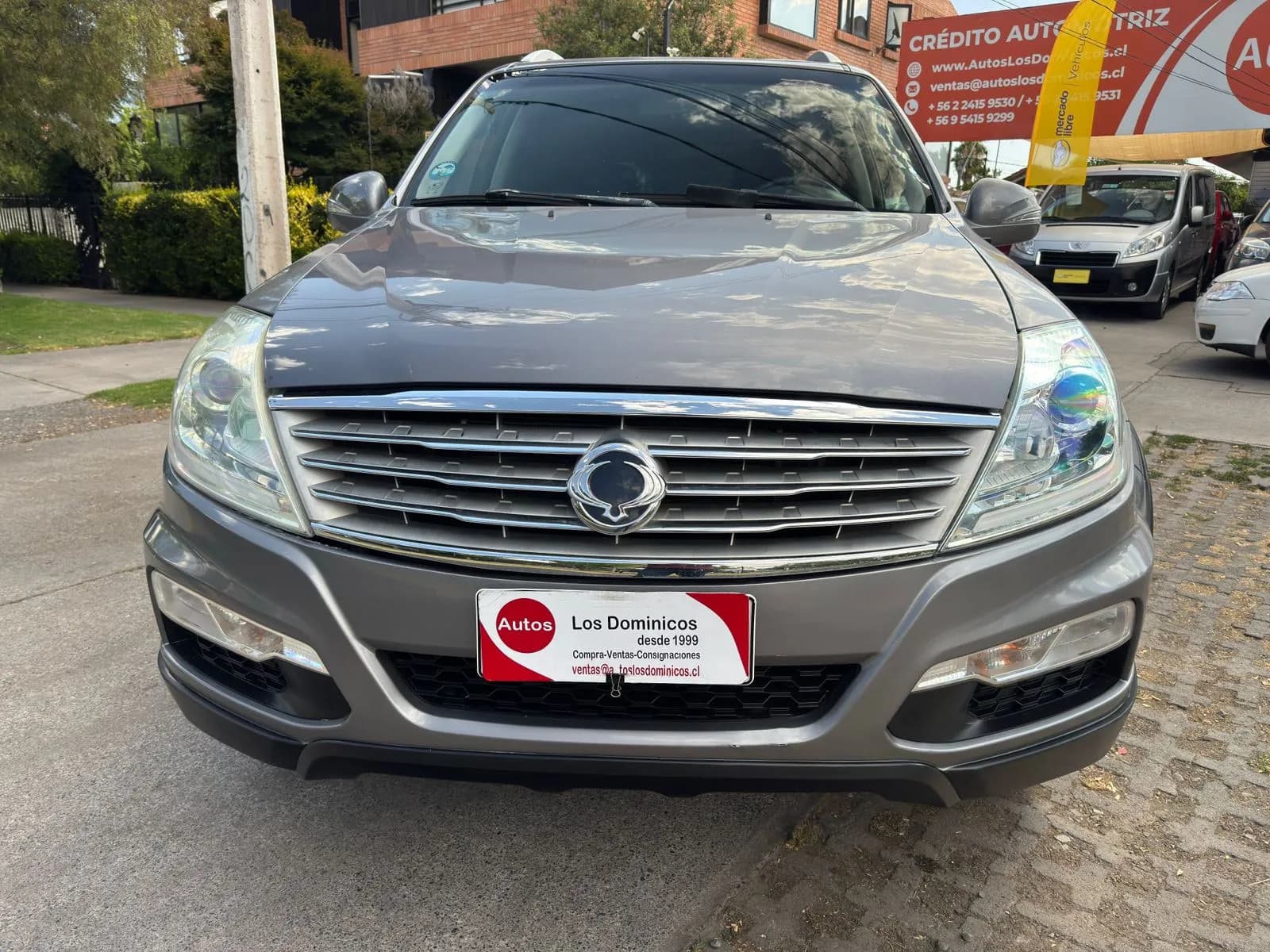 SsangYong REXTON W DIESEL 2.0 TURBO MEC 6 VEL 3 CORRIDAS vista 2