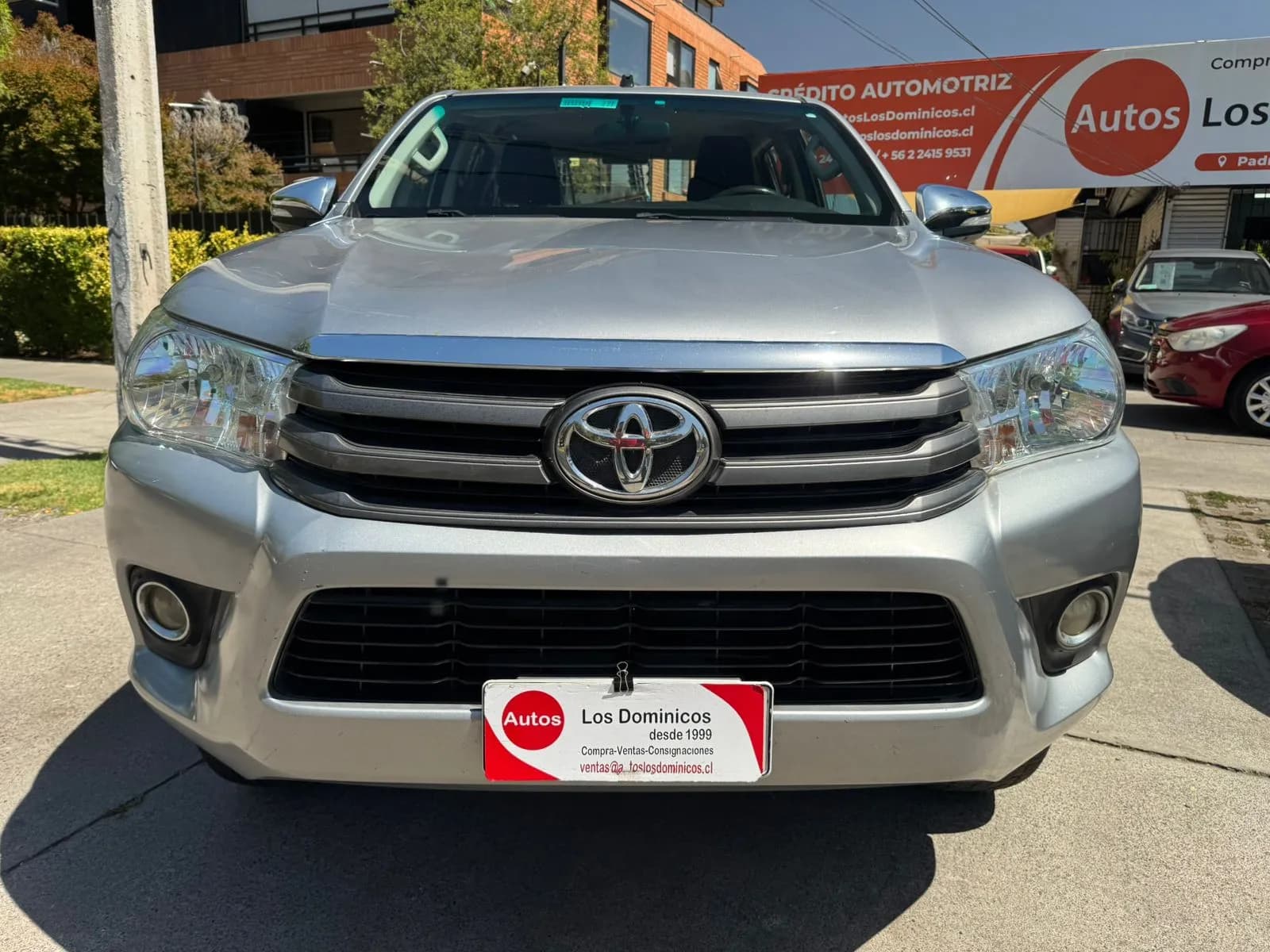 Toyota HILUX SR 2.7 MEC  vista 2