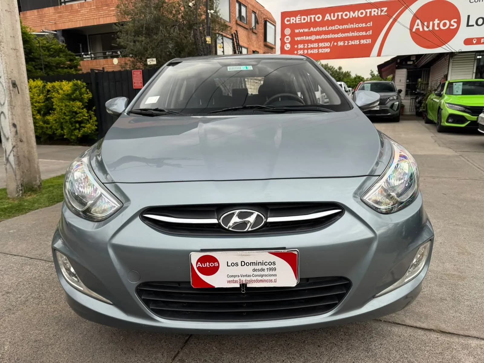 HYUNDAI HYUNDAI - ACCENT - RB GL 1.4 MEC 6 VEL SOLO 114.000 KM vista 2