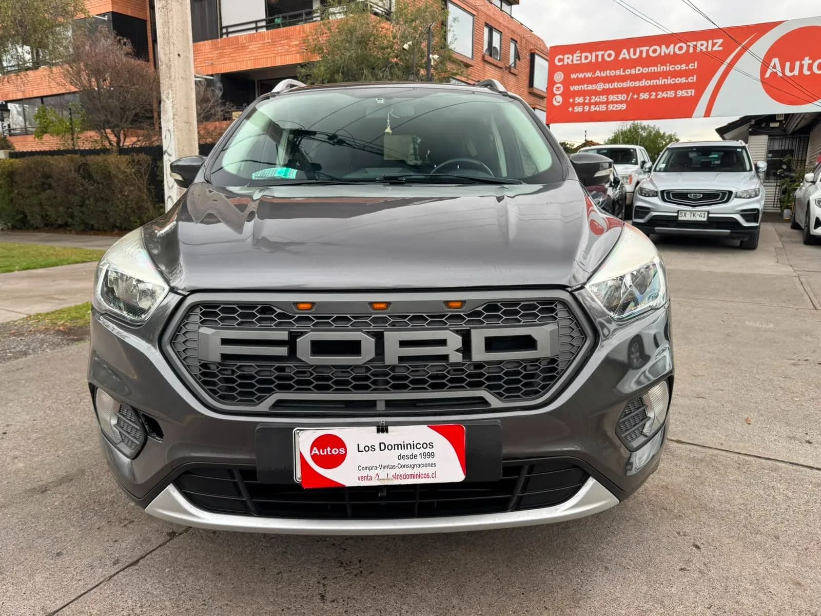 FORD FORD - ESCAPE - 2.5 AUT FULL CARPLY CAMARA VER EN LAS CONDES vista 2