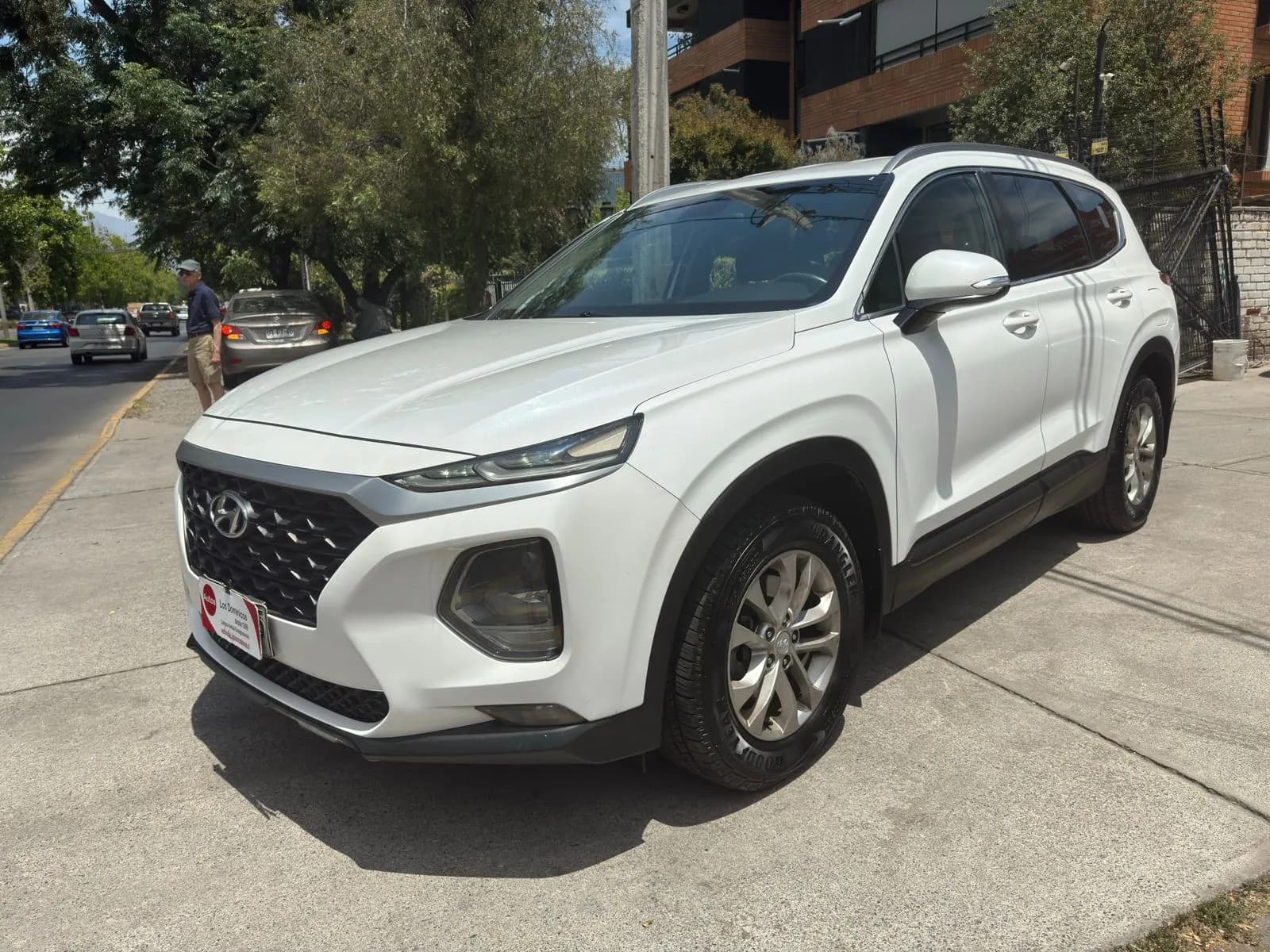 Hyundai SANTA FE DIESEL 2.2 AUT 3 CORRIDAS vista 3