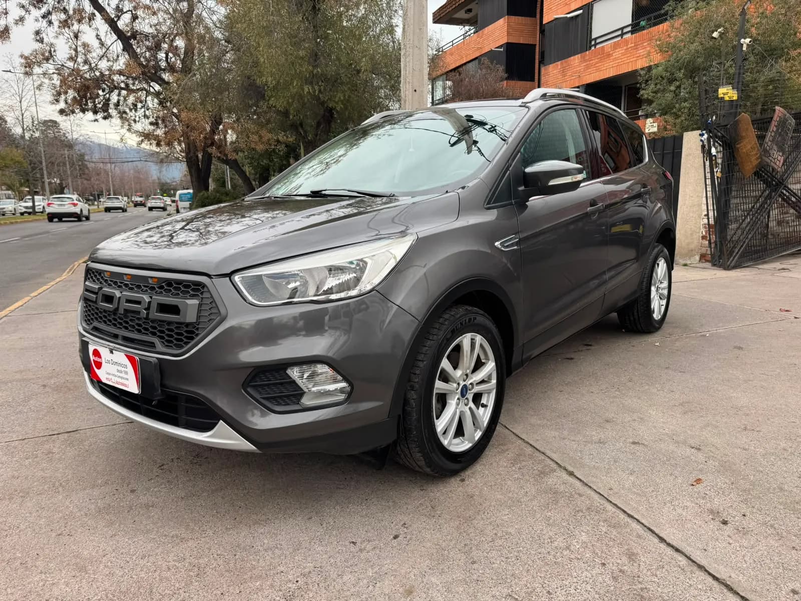 FORD ESCAPE 2.5 AUT SOLO 44.000 KM  vista 3