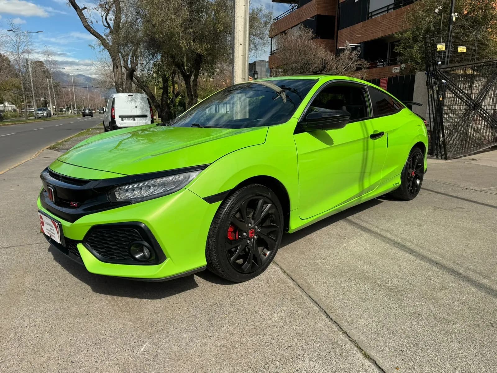 HONDA HONDA - CIVIC - SI 1.5 TURBO MEC FULL CUERO TECHO CARPLAY VER EN LAS CONDES vista 3