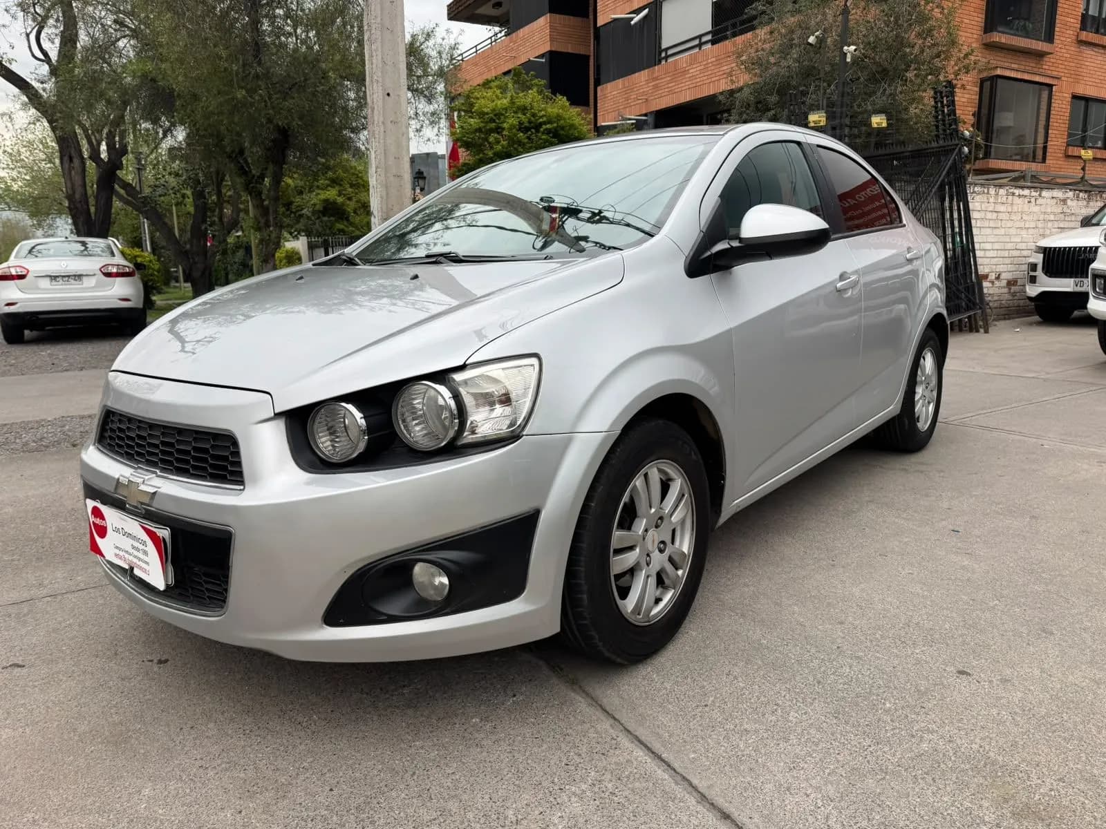 CHEVROLET CHEVROLET - SONIC - LT 1.6 MEC FULL AIRE AIRBAG VER EN LAS CONDES vista 3