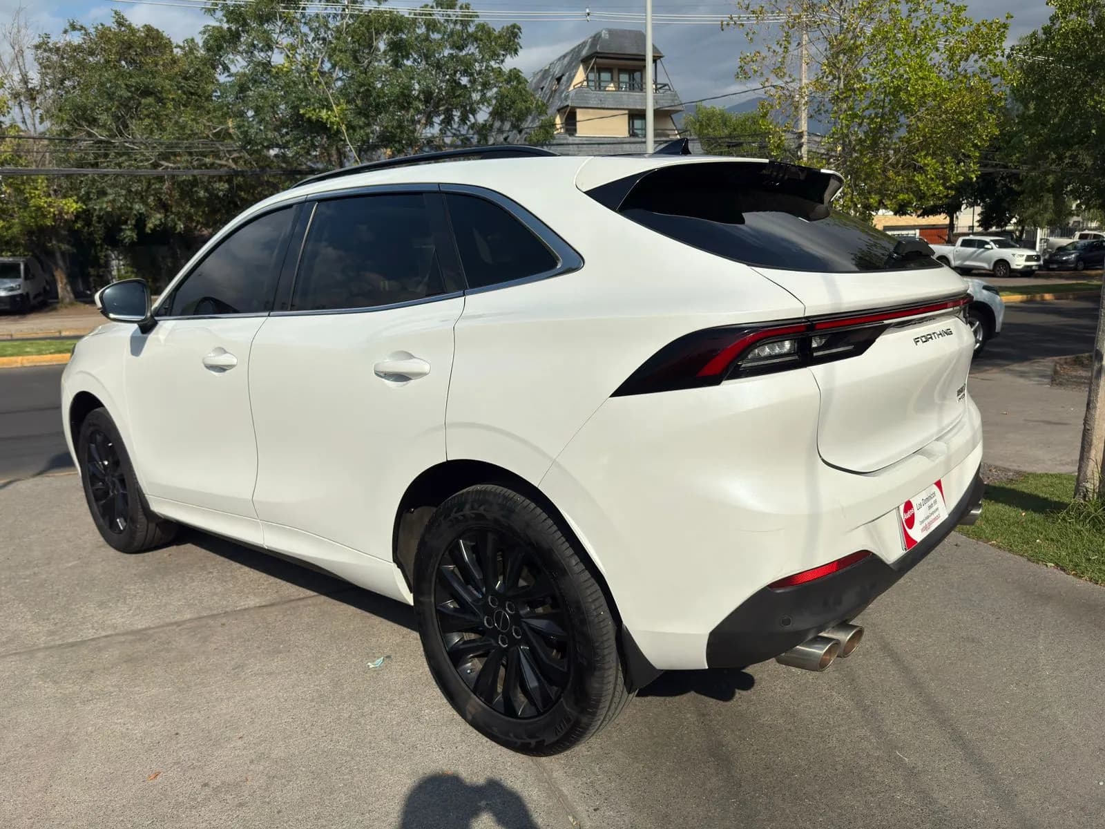 DONGFENG T5 EVO NOBLE 1.5 TURBO AUTOMATICO vista 6