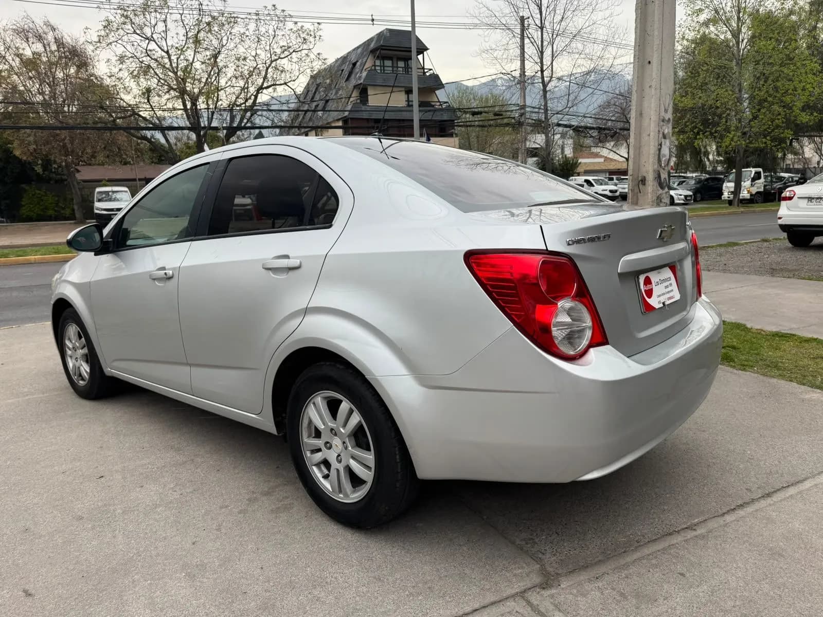 CHEVROLET CHEVROLET - SONIC - LT 1.6 MEC FULL AIRE AIRBAG VER EN LAS CONDES vista 5