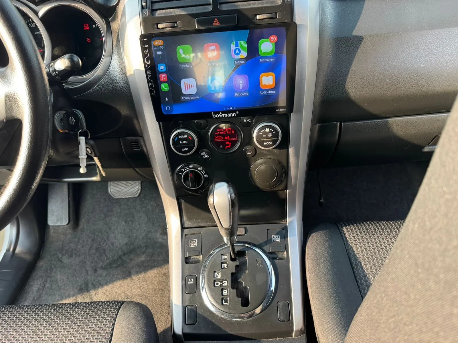 SUZUKI GRAND VITARA SPORT GLX 2.4 AUTOMATICO 4X4 vista 3