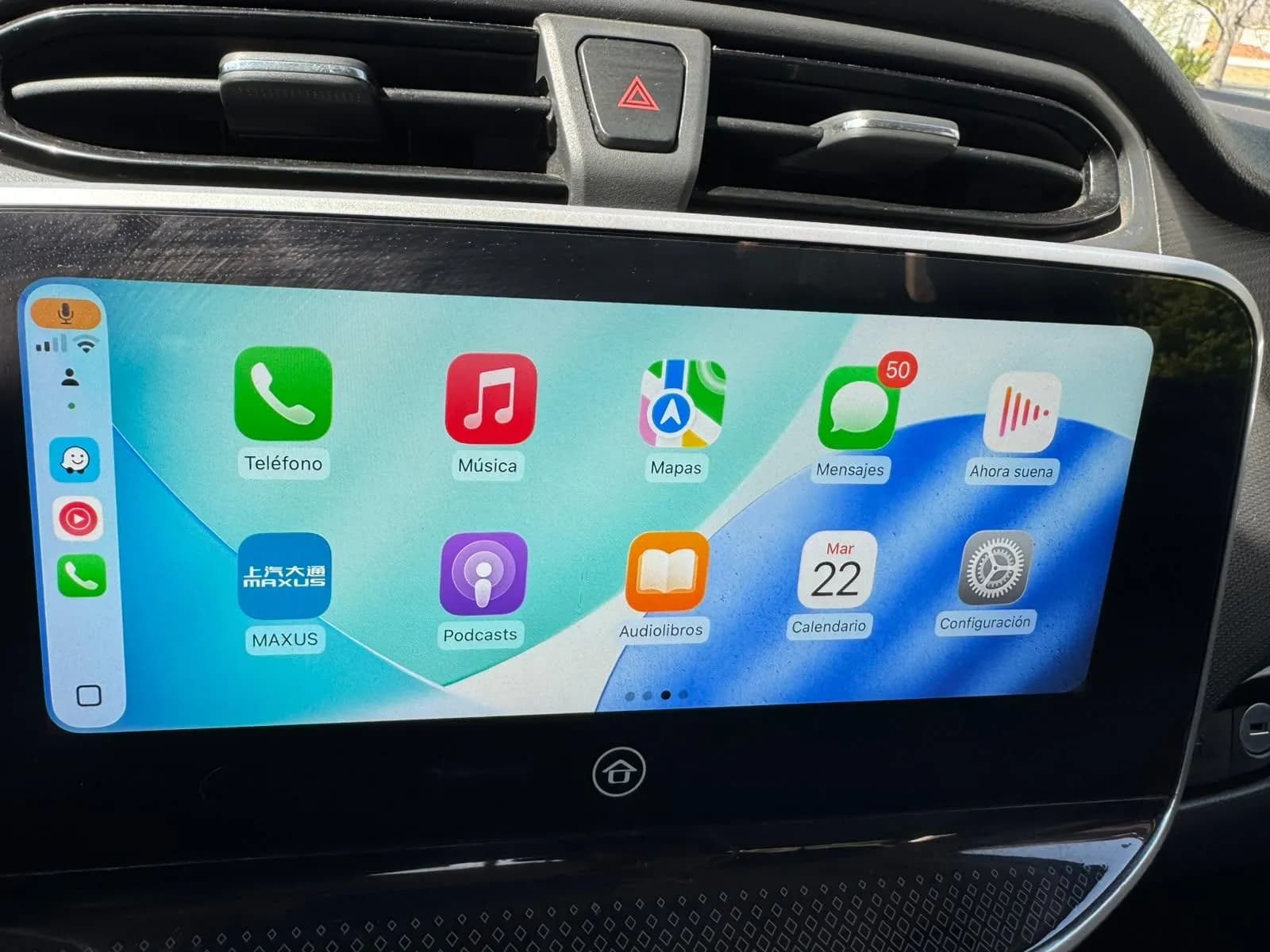 Maxus MAXUS - T60 - GLX PLUS DIESEL 2.0 MEC 6 VEL 4X4 FULL CARPLAY 10 AIRBAG CAMARA ASISTENCIAS DE CARRIL VER EN LAS CONDES vista 6