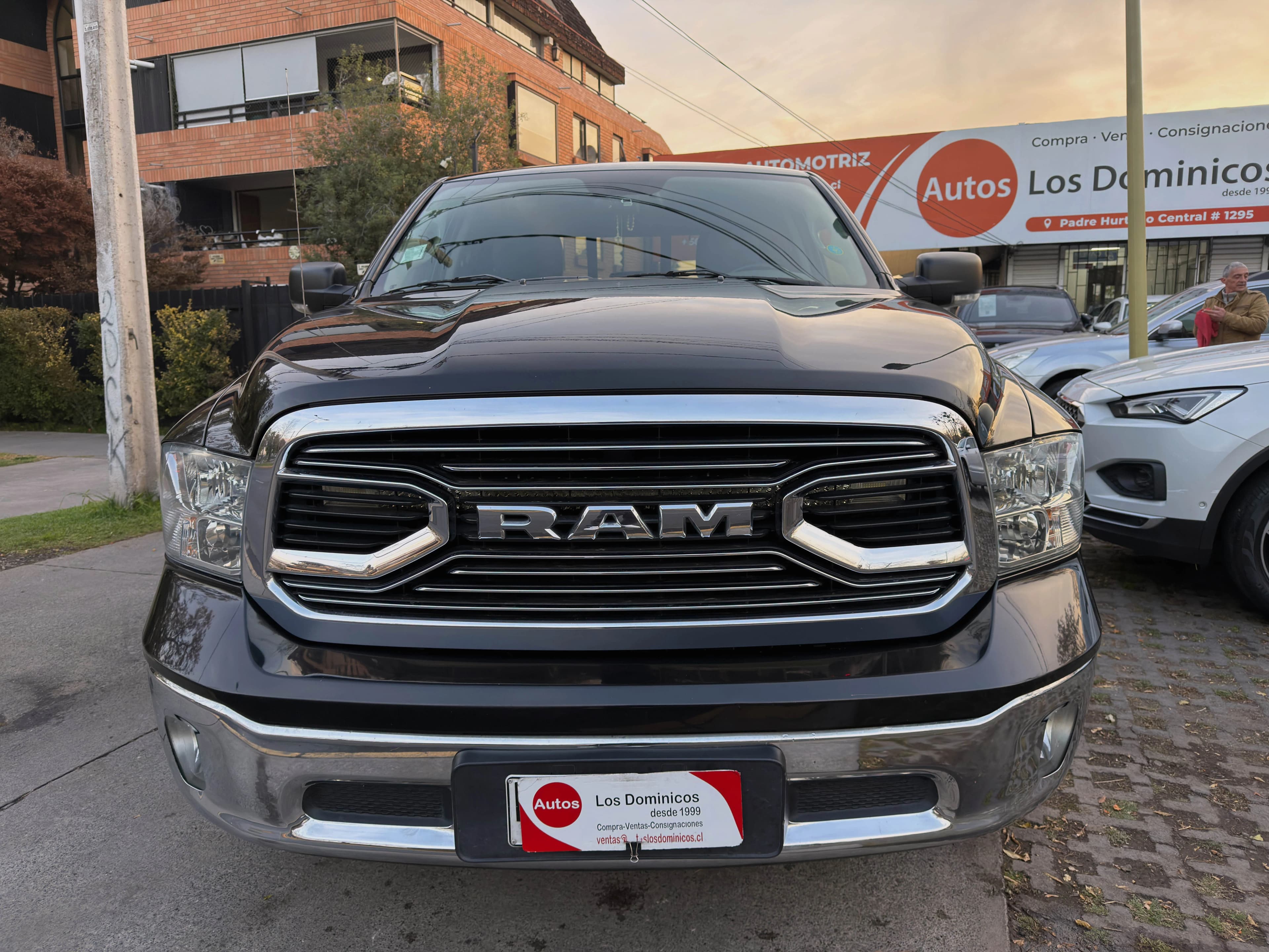 DODGE RAM 1500 SLT 3.6 AUT 4X4 VER  vista 3