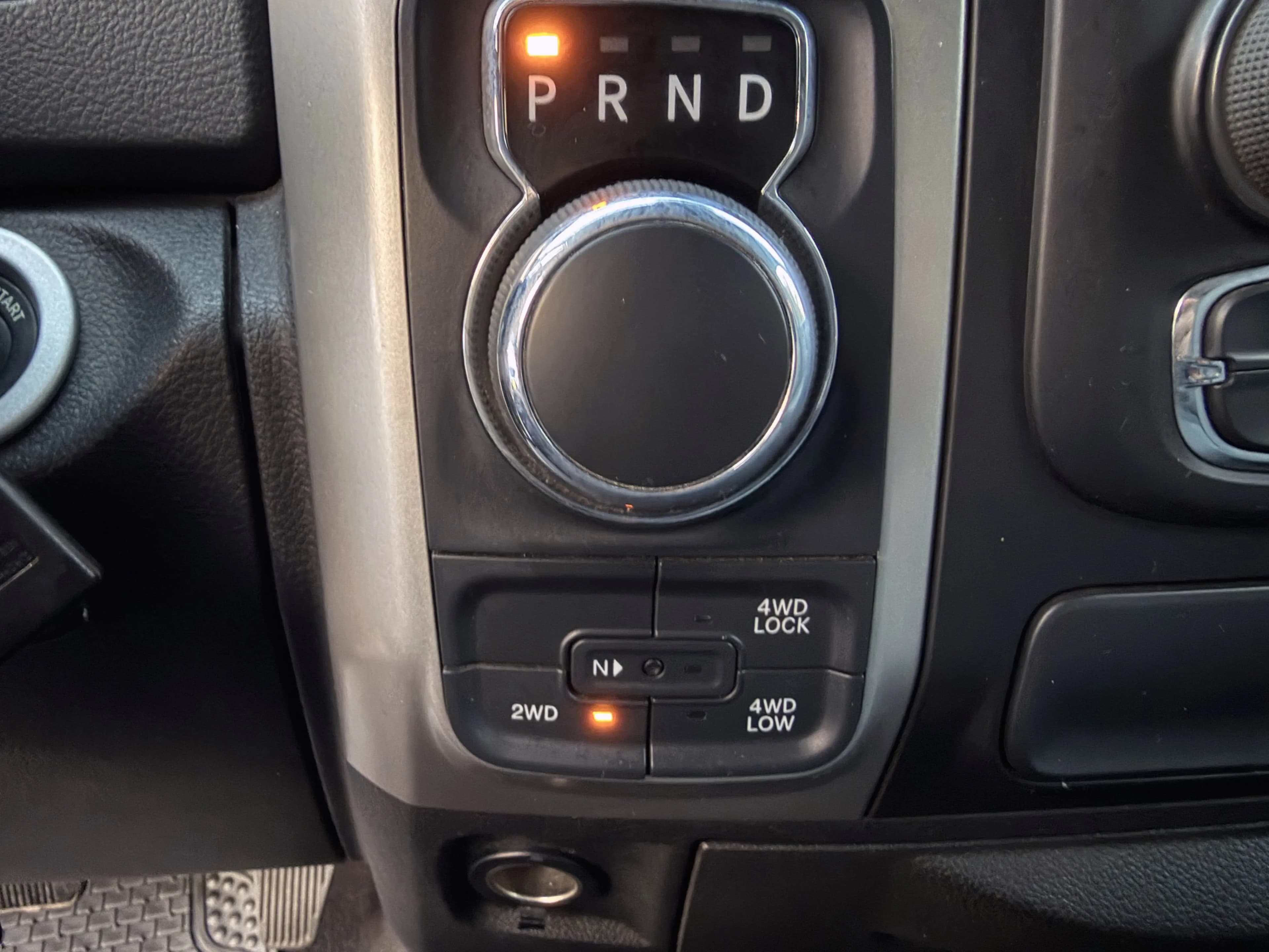 DODGE RAM 1500 SLT 3.6 AUT 4X4 VER  vista 4