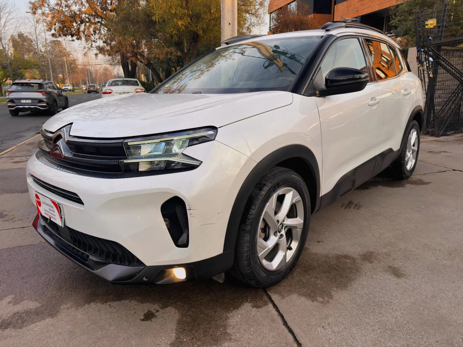 Citroën CITROEN - C5 AIRCROSS - BLUEHDI 1.5 AT FULL CARPLAY CAMARA AIRE AIRBAG ABS VER EN LAS CONDES vista 3