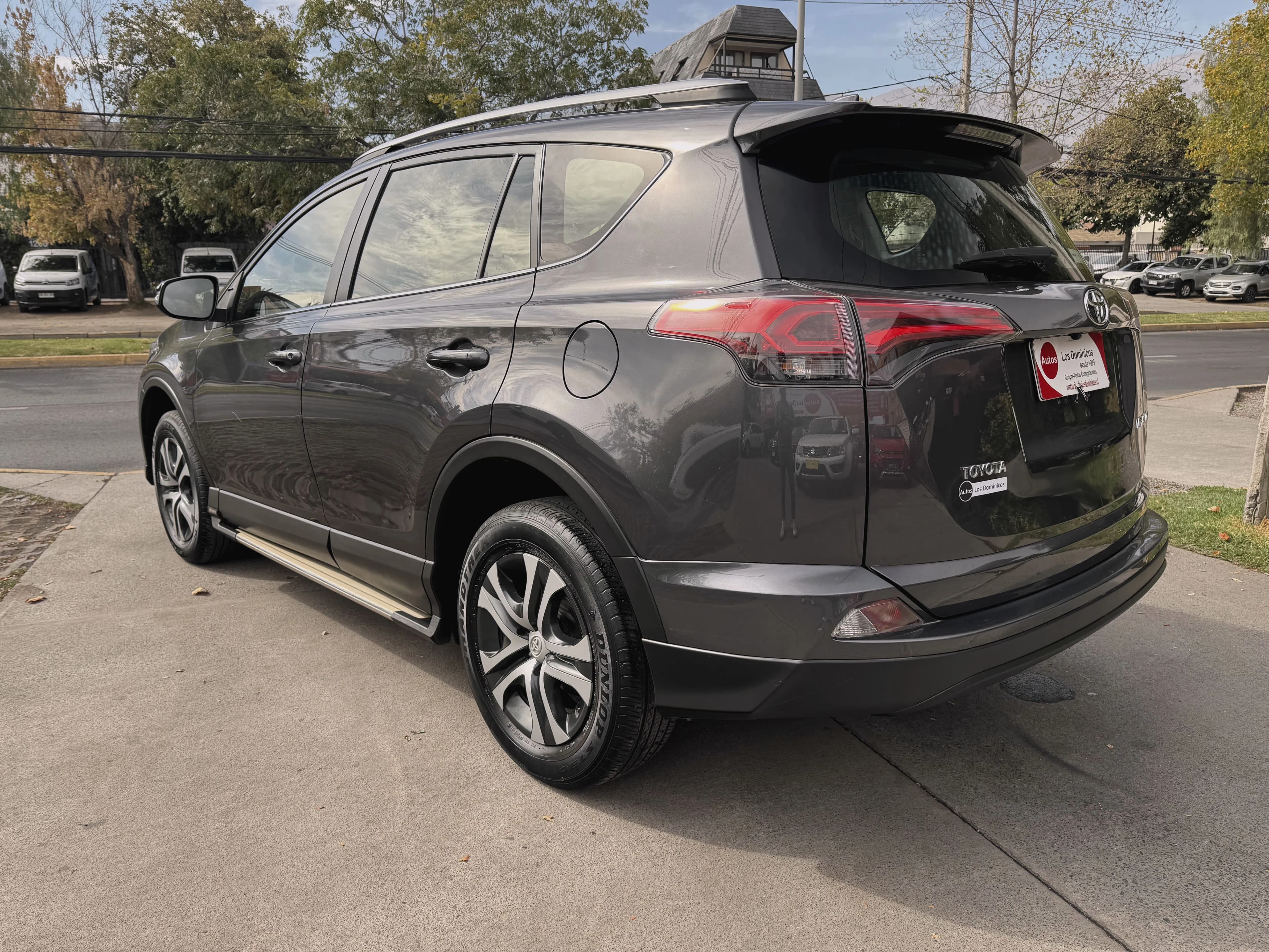 Toyota RAV 4 LUJO 2.4 AUTOMATICA  vista 5