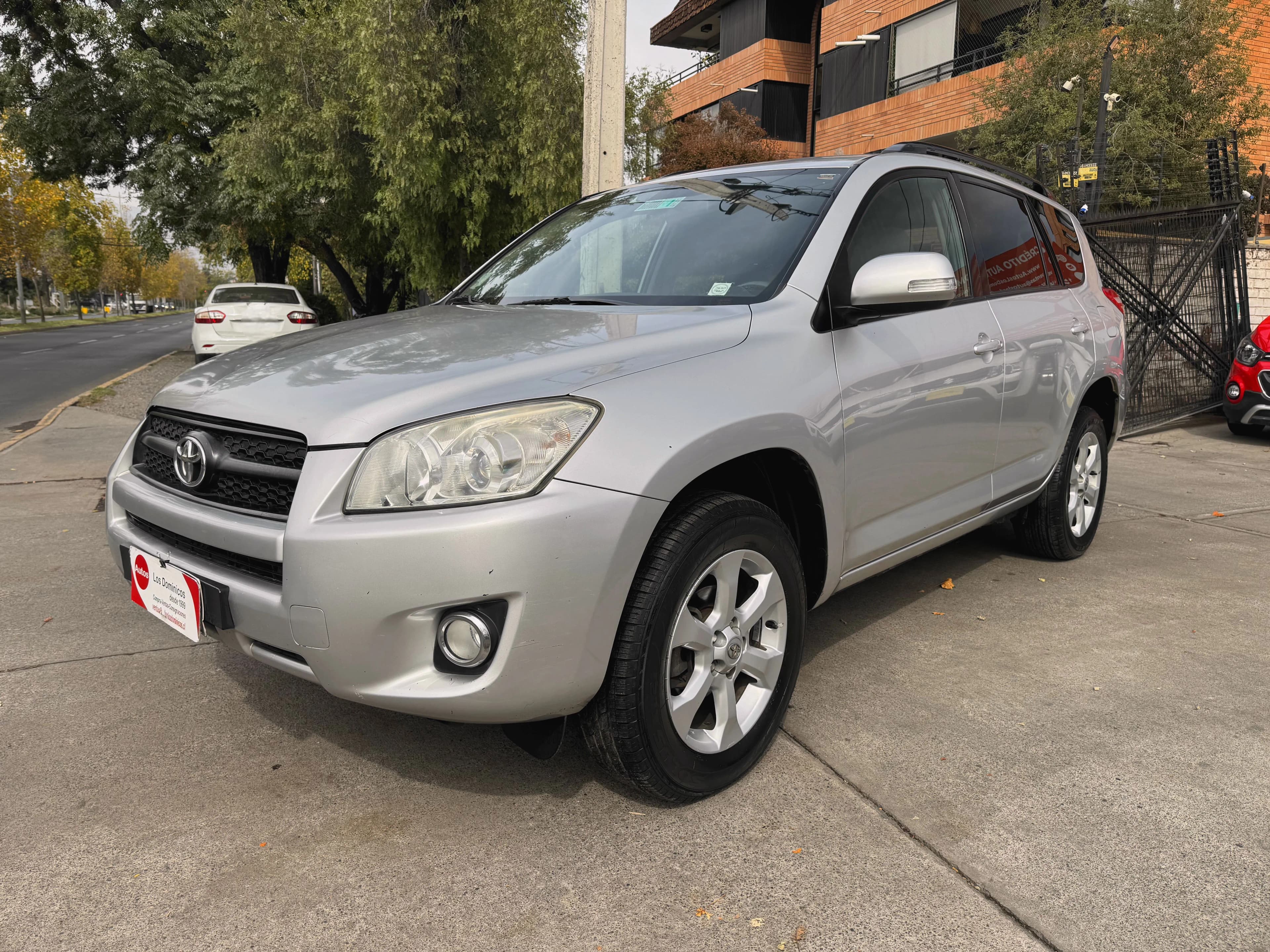 Toyota RAV 4 2.4 AUTOMATICA 4X4 vista 4