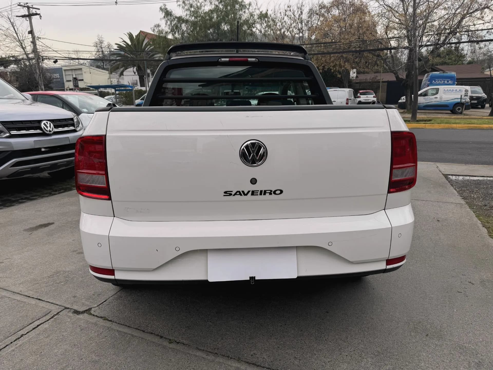 VOLKSWAGEN VOLKSWAGEN - SAVEIRO - D CAB 1.6 MEC FULL CARPLAY VER EN LAS CONDES vista 6