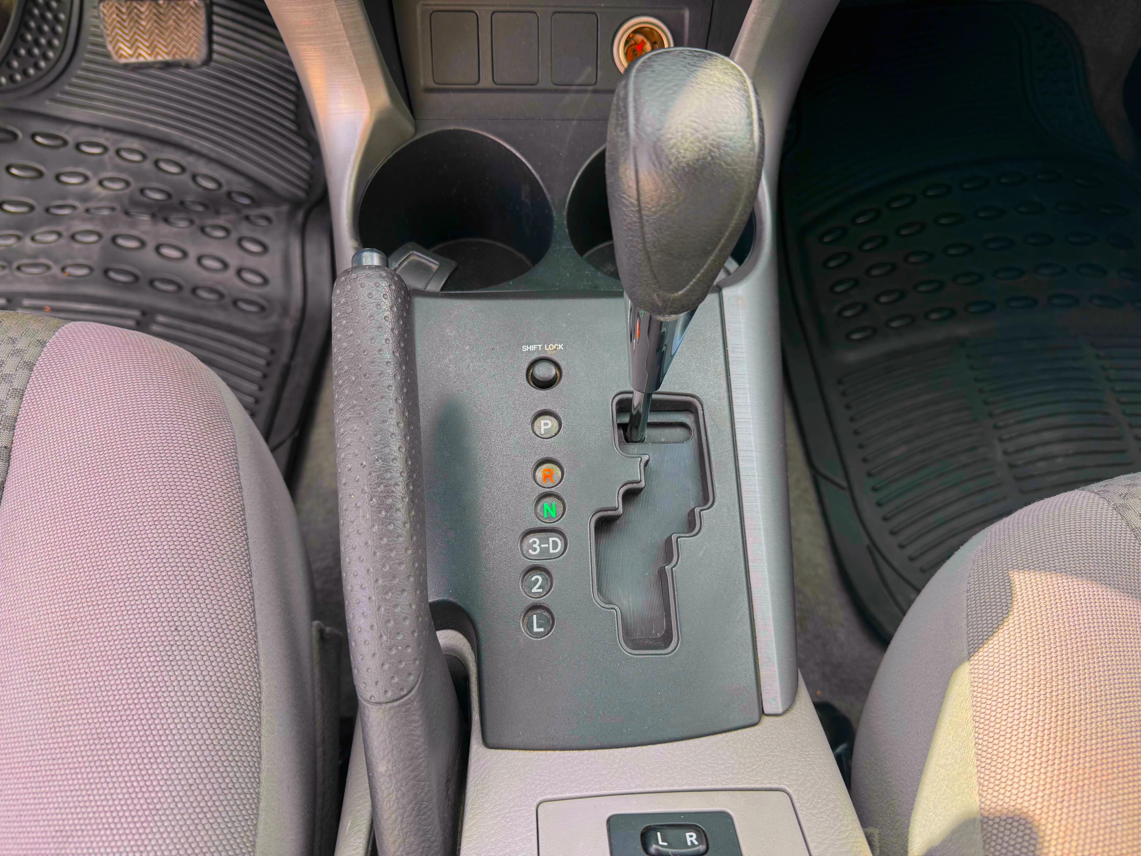 Toyota NEW RAV 4 2.4 AUT FULL AIRE AIRBAG  vista 4