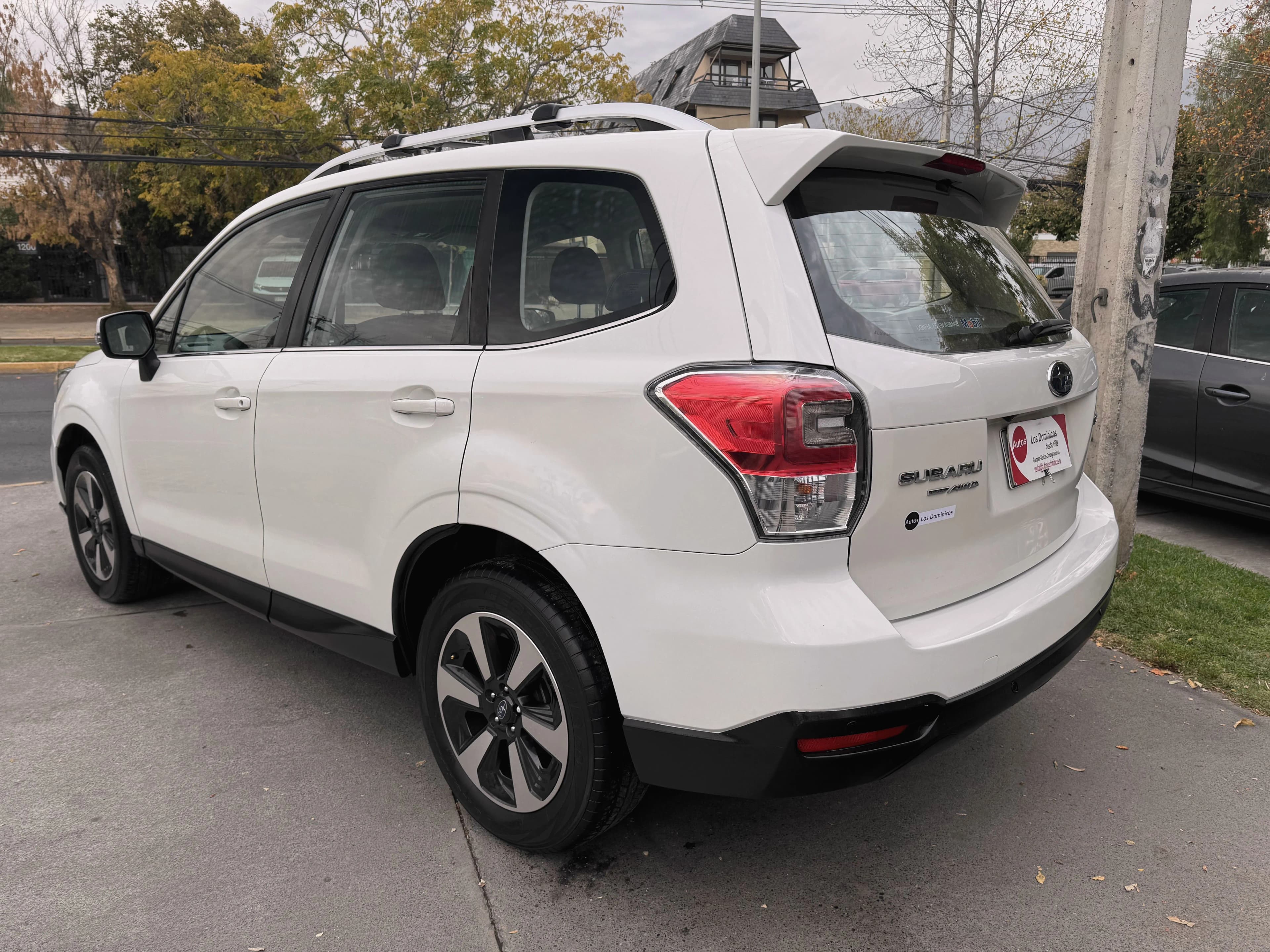 Subaru FORESTER DINAMIC 2.0 AUT SOLO 86.000 KM 4WD MANTENCIONES EN LA MARCA vista 5