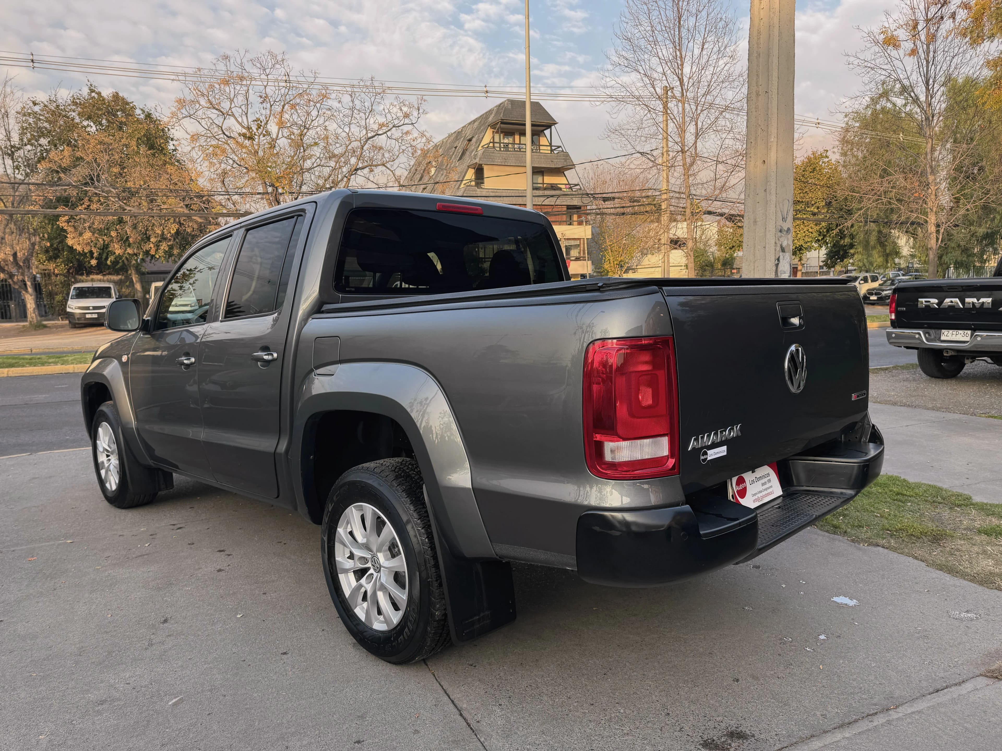 VOLKSWAGEN AMAROK 2.0 TDI COMFORTLINE AUTOMATICA 4X4 vista 6