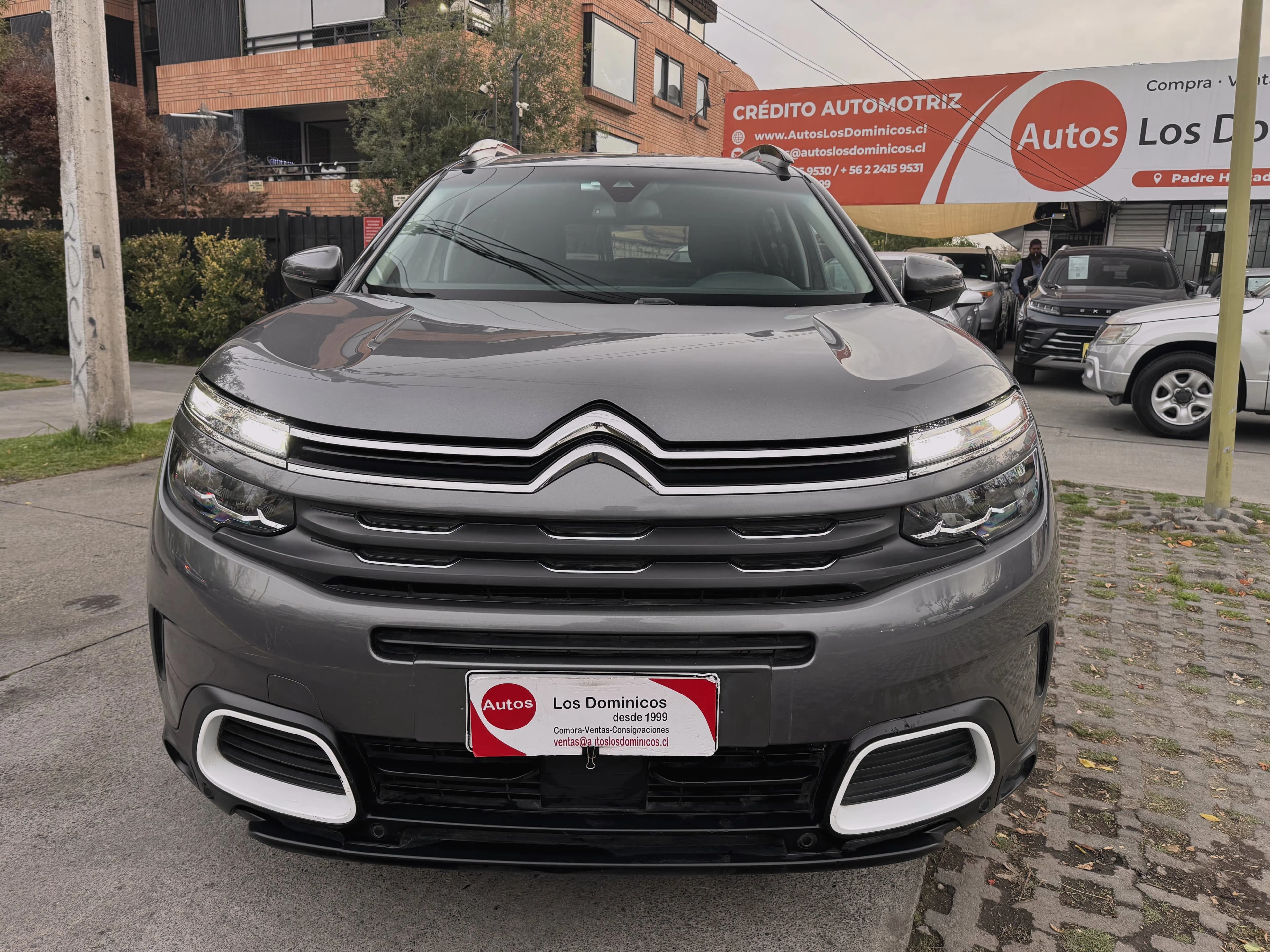 Citroën C5 AIRCROSS DIESEL 1.5 AUT MANTENCIONES EN LA MARCA vista 3
