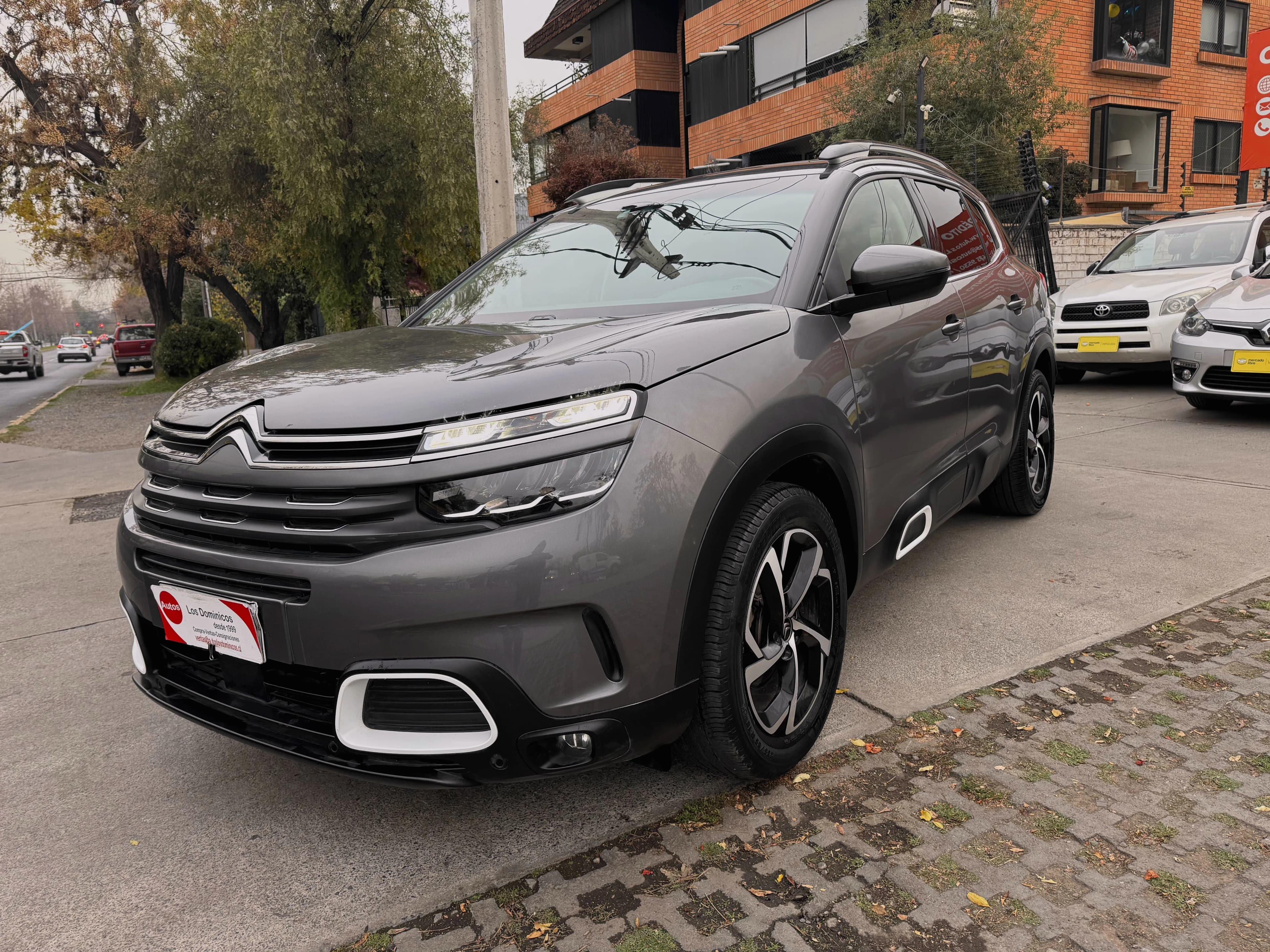 Citroën C5 AIRCROSS DIESEL 1.5 AUT MANTENCIONES EN LA MARCA vista 4