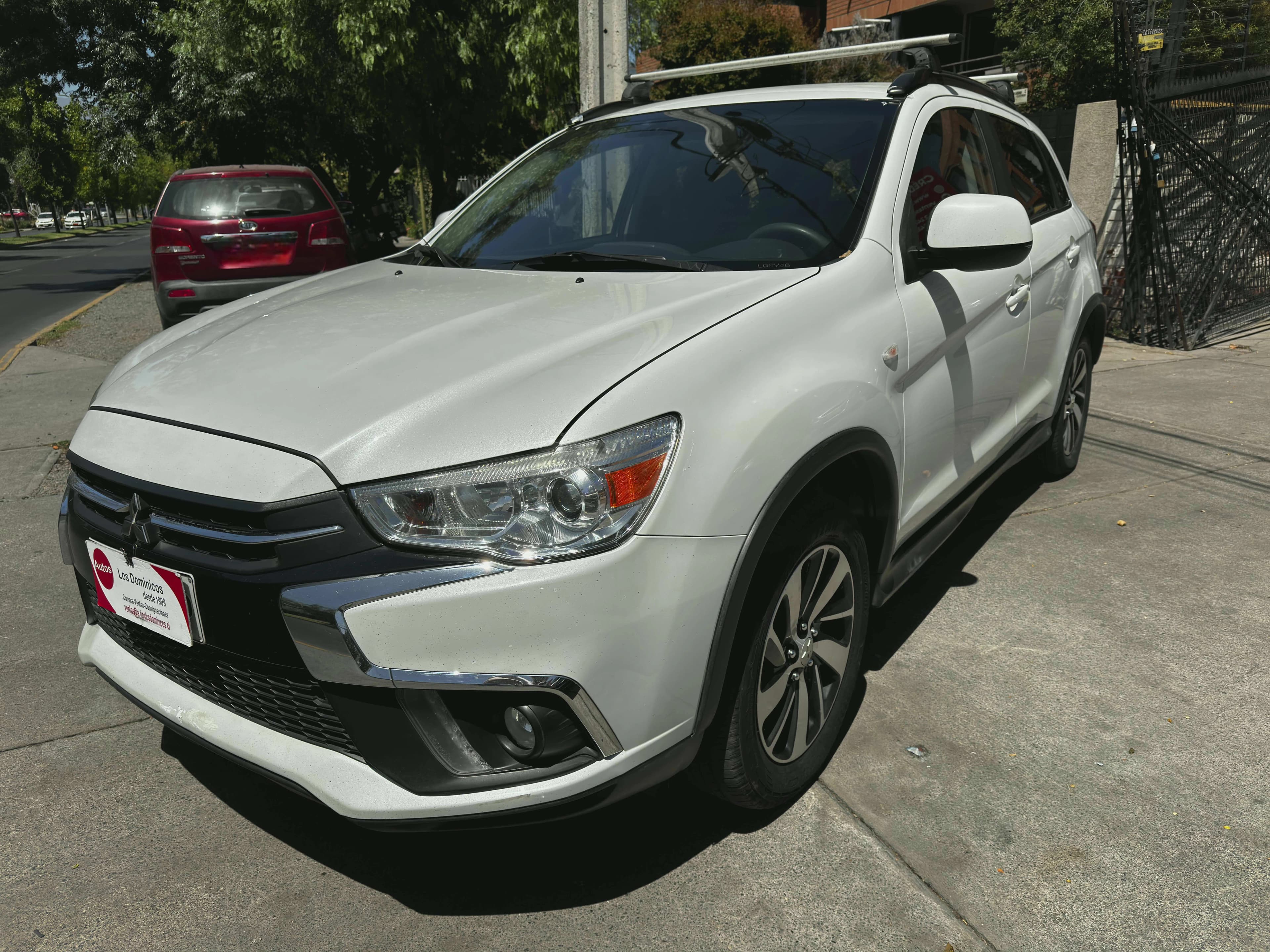 MITSUBISHI  ASX 1.6 MEC CARPLAY UNICO DUEÑO vista 4
