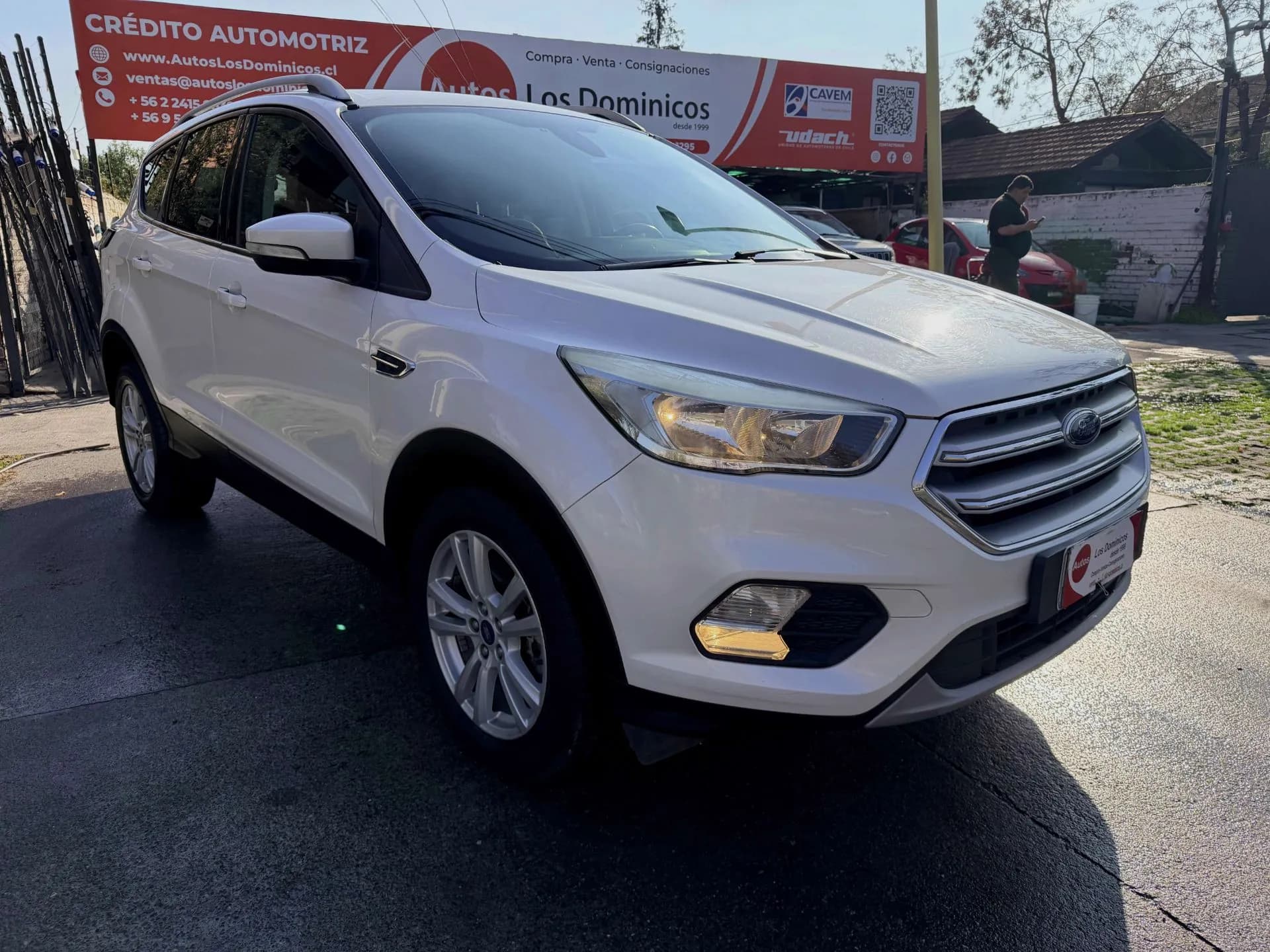 FORD FORD - ESCAPE vista 1