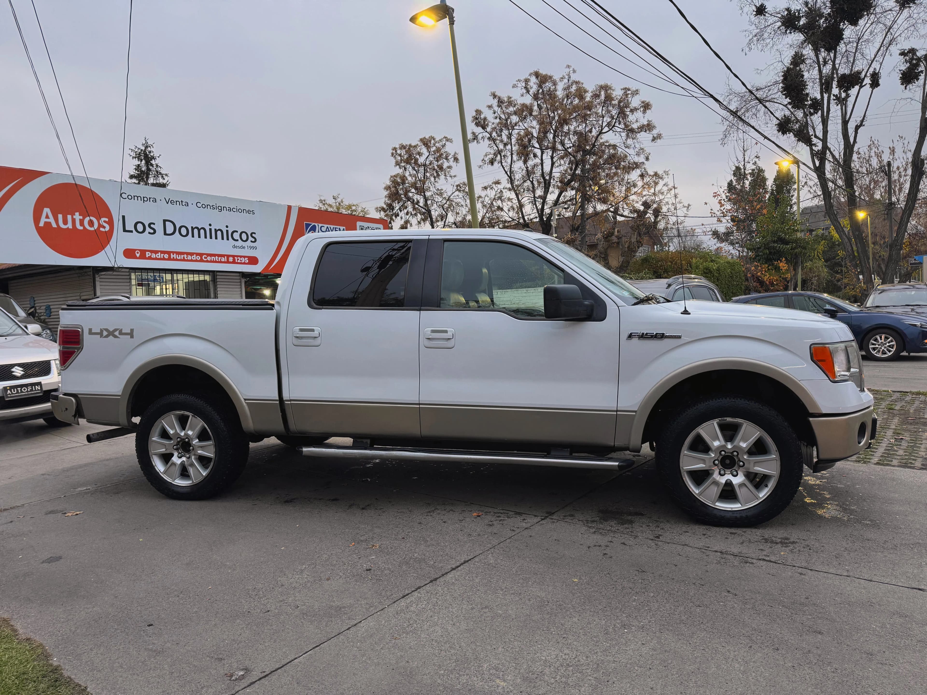 FORD NEW F150 LARIAT 4X4 5.4 CON SISTEMA GAS GLP vista 6