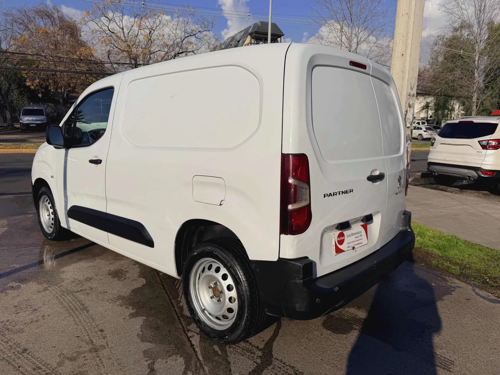 Peugeot PEUGEOT - PARTNER - DIESEL 1.5 MEC SOLO 50.000 KM VER EN LAS CONDES vista 5