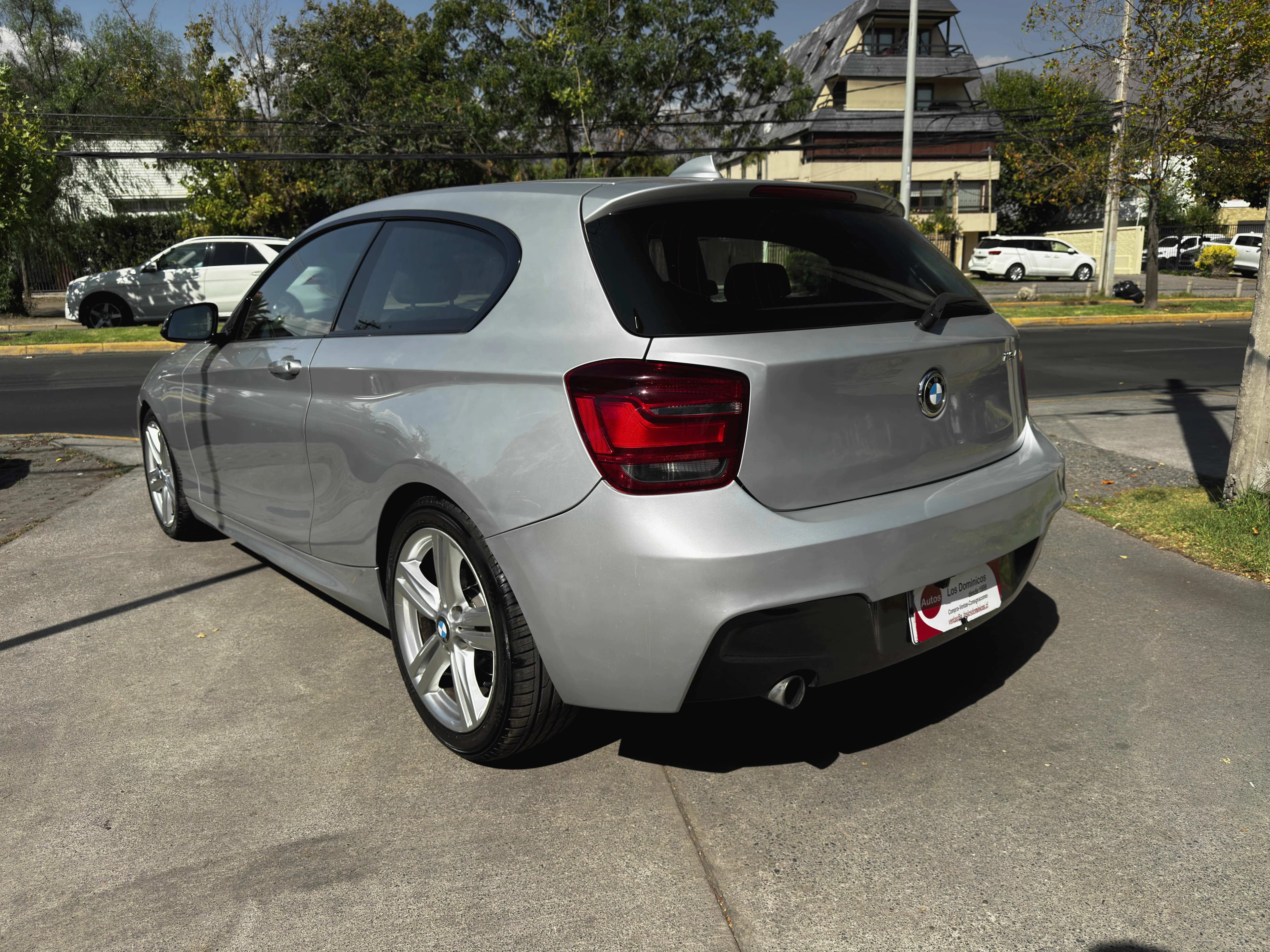 BMW 116I SPORT 1.6 AUT LOOK M vista 6