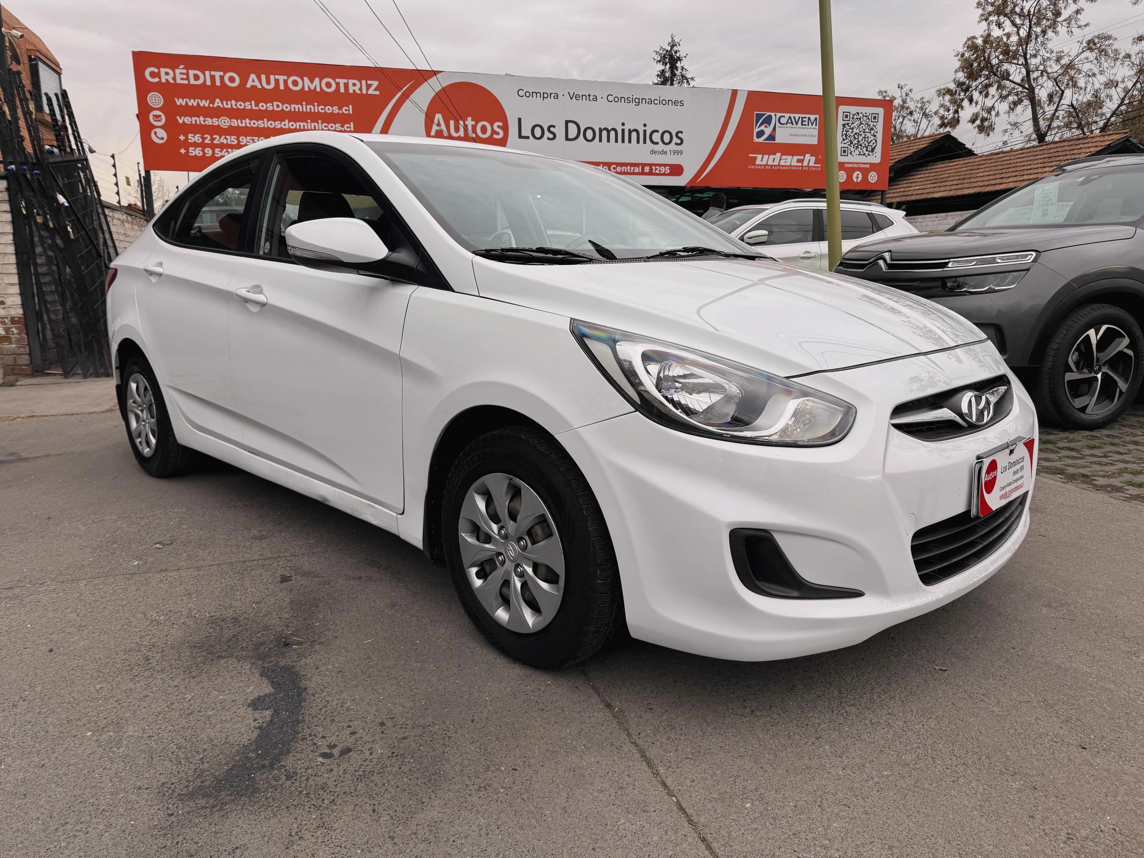 HYUNDAI ACCENT RB GL 1.6 AUTOMATICO vista 1