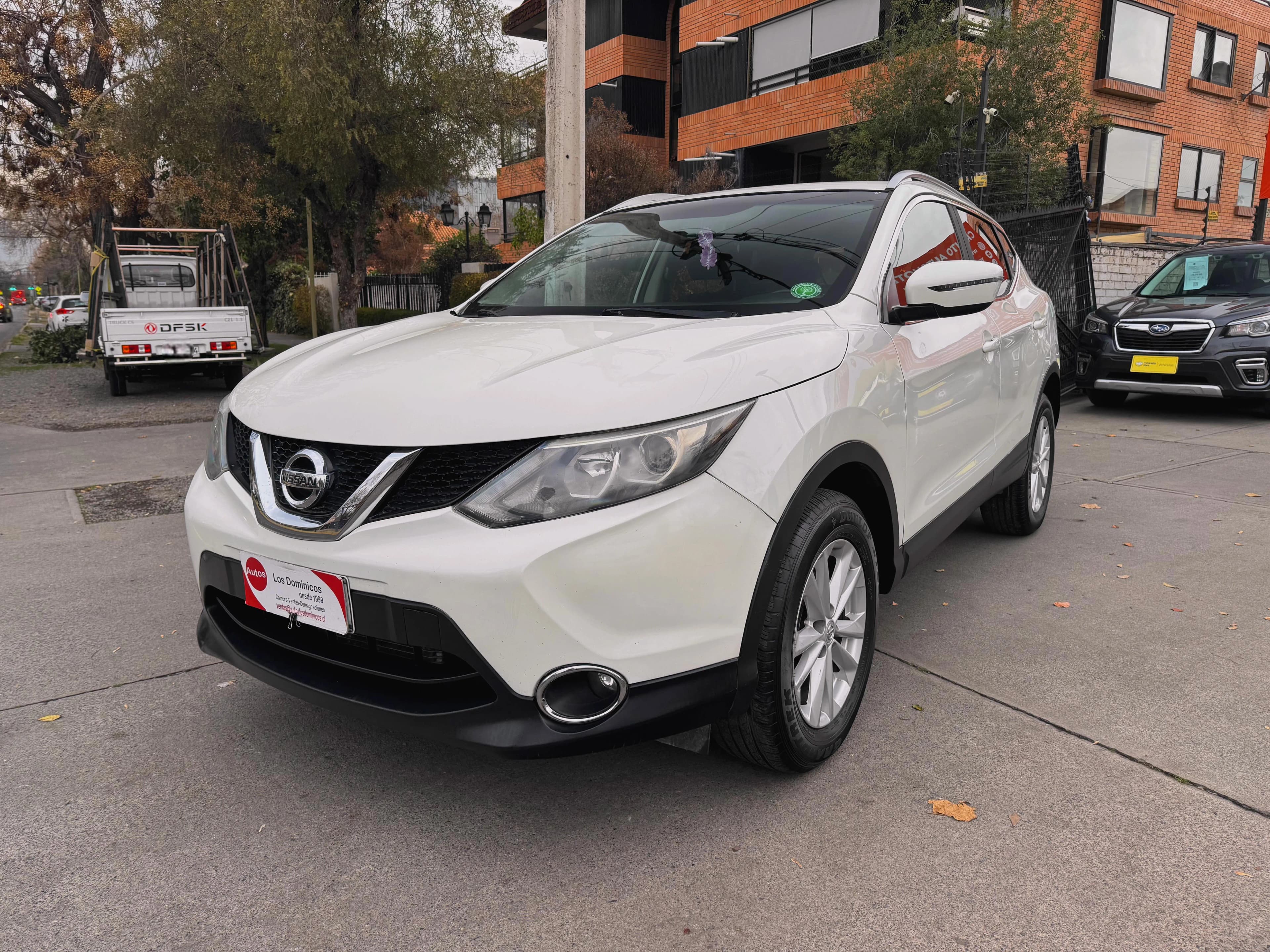 Nissan X-TRAIL 2.0 AUTOMATICO  vista 3