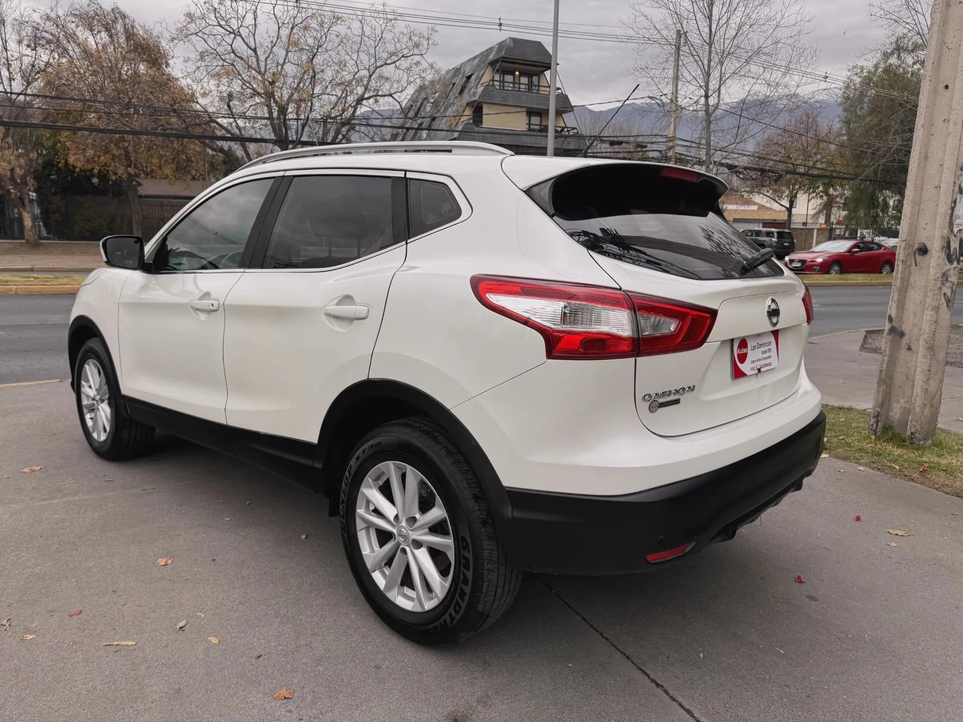 Nissan NISSAN - QASHQAI - ADVANCE 2.0 AUTOMATICA SOLO 138.000KM vista 5
