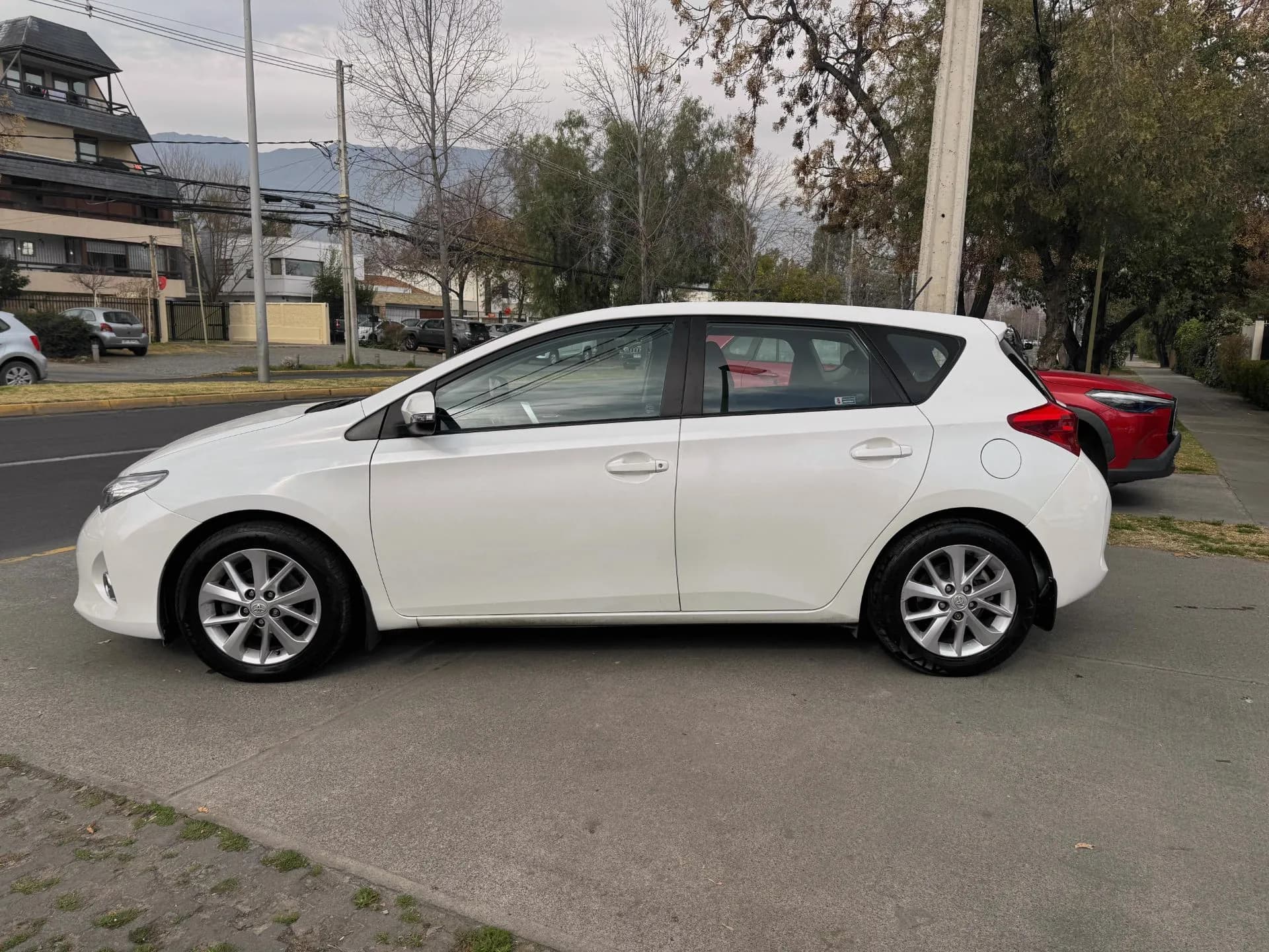 Toyota AURIS vista 4