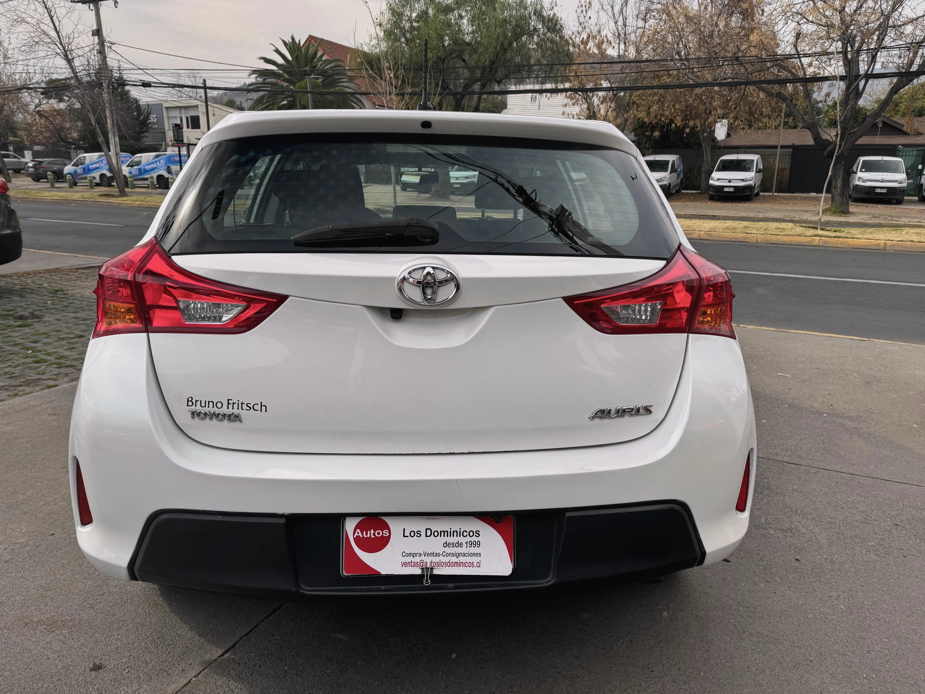 Toyota AURIS LEI 1.6 AUTOMATICO vista 6