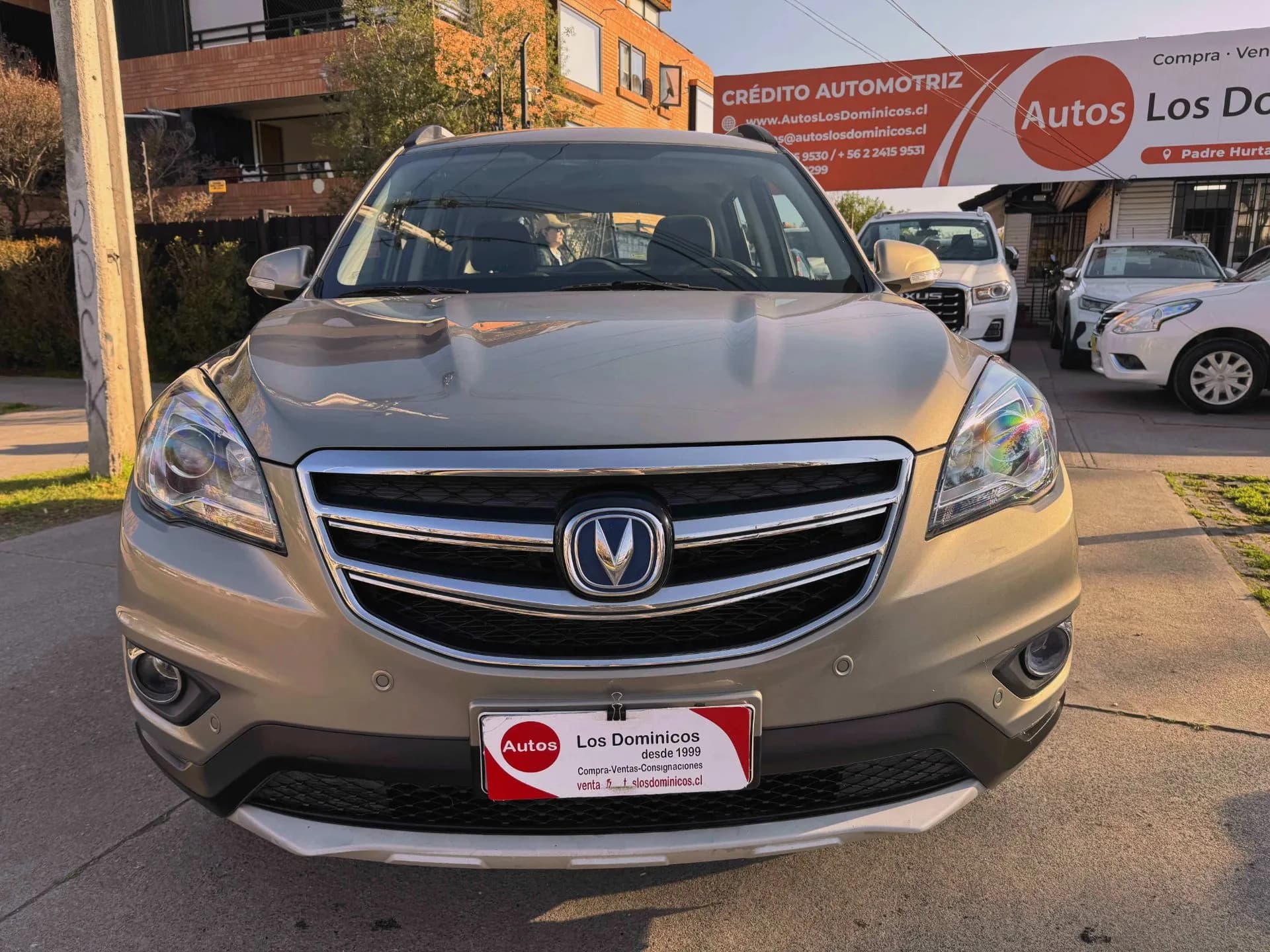 CHANGAN CHANGAN - CS35 - ELITE 1.6 AUT FULL CUERO TECHO CAMARA SOLO 52.000 KM VER EN LAS CONDES vista 2