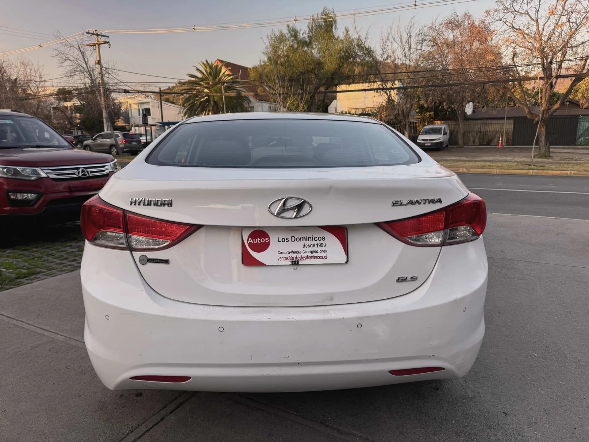 HYUNDAI ELANTRA vista 6