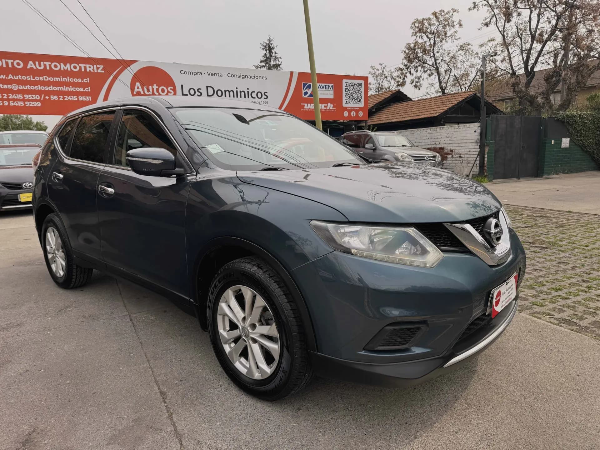 Nissan NISSAN - X-TRAIL - SENSE 2.5 AUT 3 CORRIDAS SOLO 144.000KM vista 1