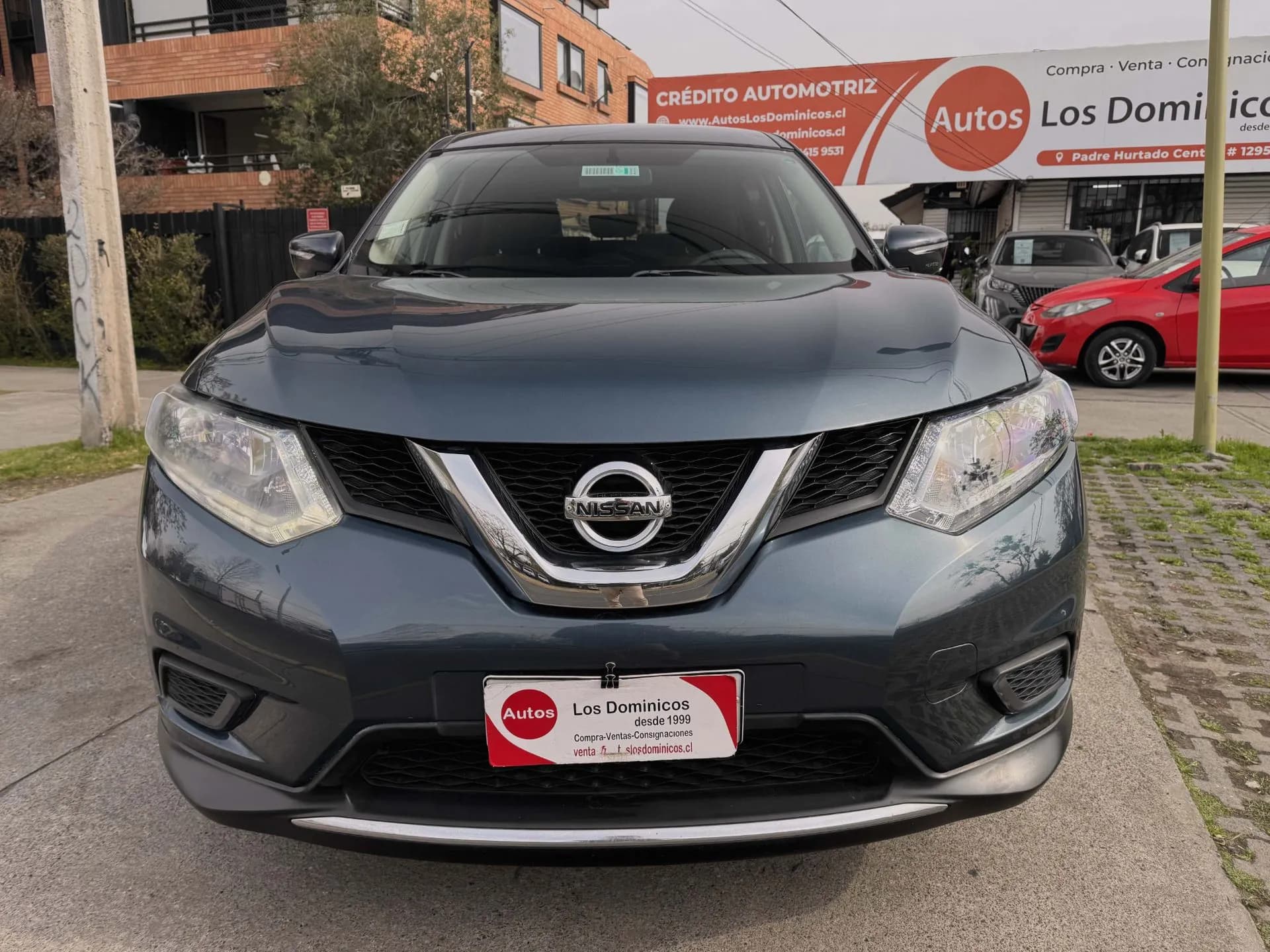 Nissan NISSAN - X-TRAIL - SENSE 2.5 AUT 3 CORRIDAS SOLO 144.000KM vista 2