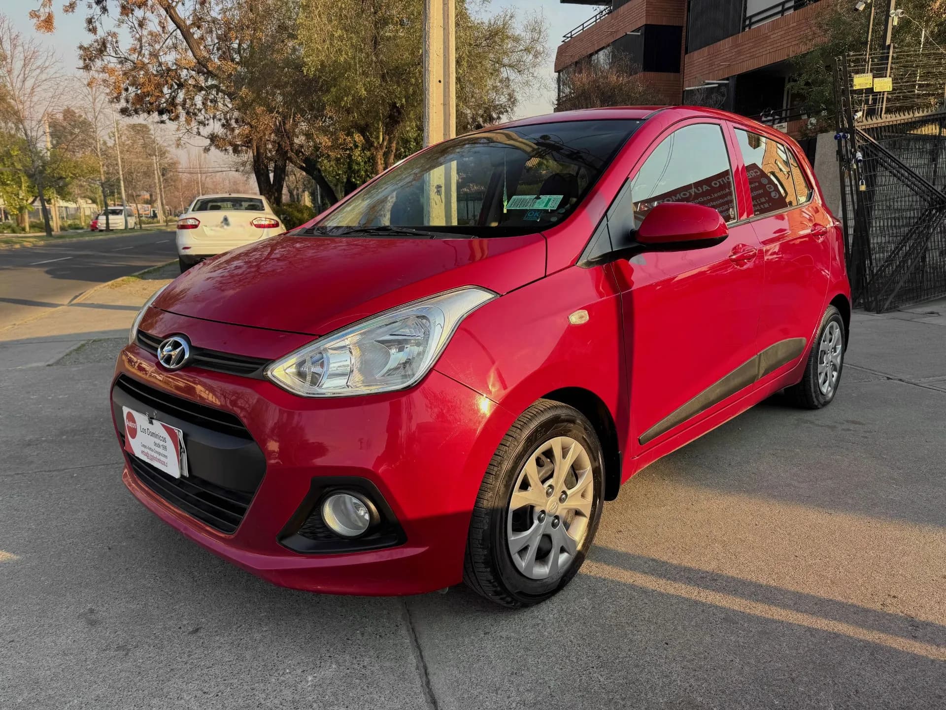 HYUNDAI HYUNDAI - GRAND I10 - A/C GLS 1.2 SOLO 87.000KM 2 DUEÑOS vista 3