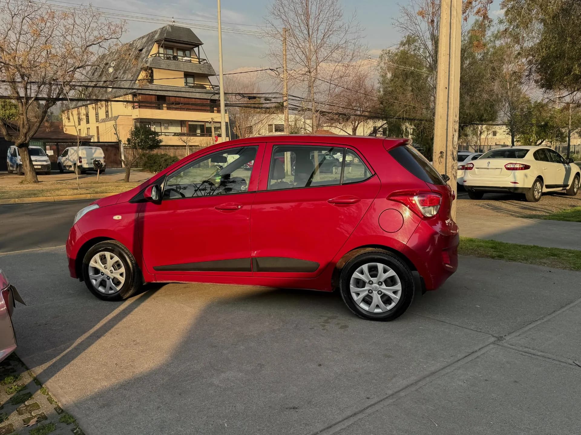 HYUNDAI HYUNDAI - GRAND I10 - A/C GLS 1.2 SOLO 87.000KM 2 DUEÑOS vista 4