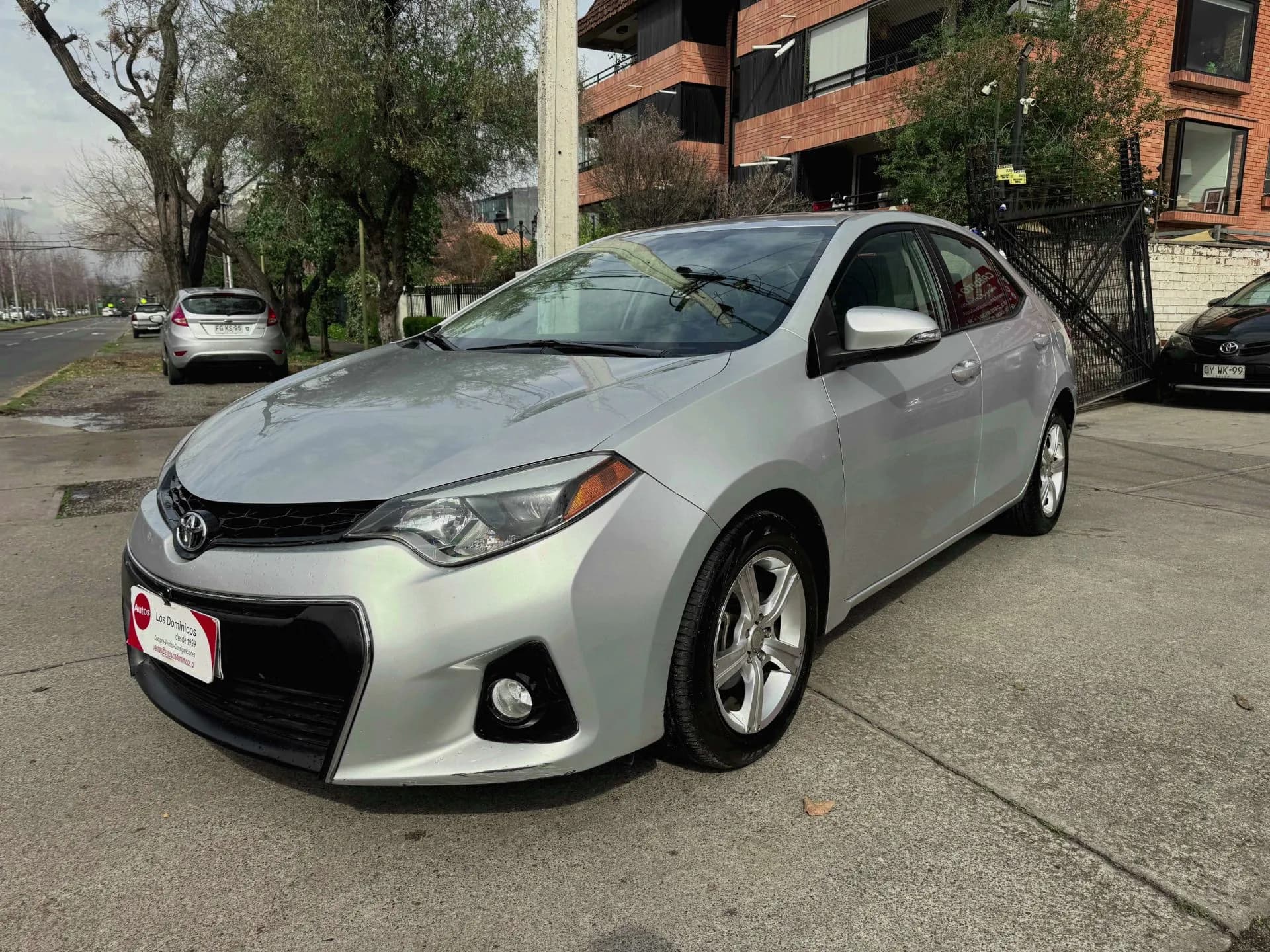 Toyota TOYOTA - COROLLA - SPORT 1.8 AUTOMATICO SOLO 142.000KM SOLO 2 DUEÑOS vista 5