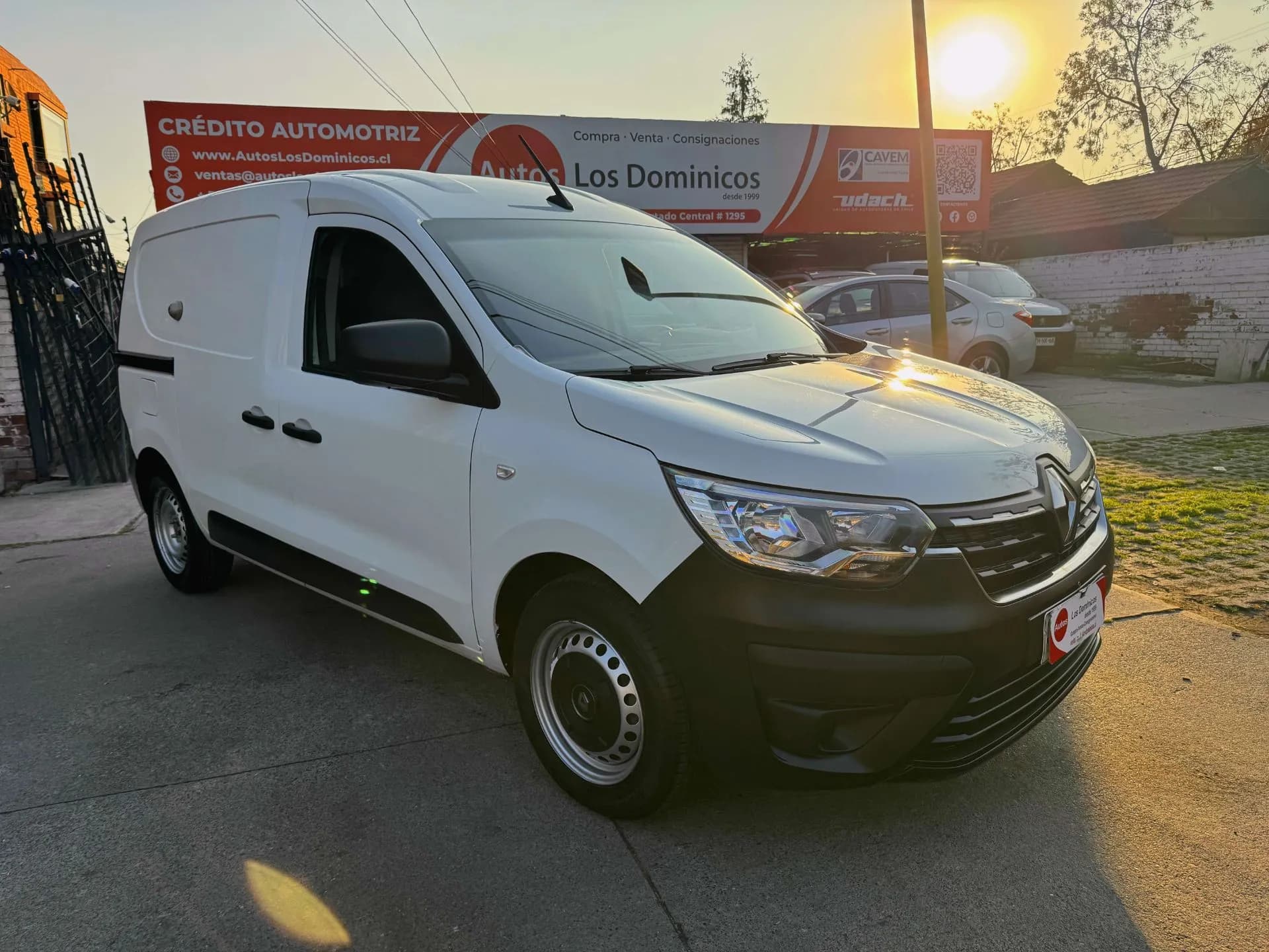 RENAULT RENAULT - EXPRESS - 1.5 ZEN DIES 4X2 MT 5P. vista 1