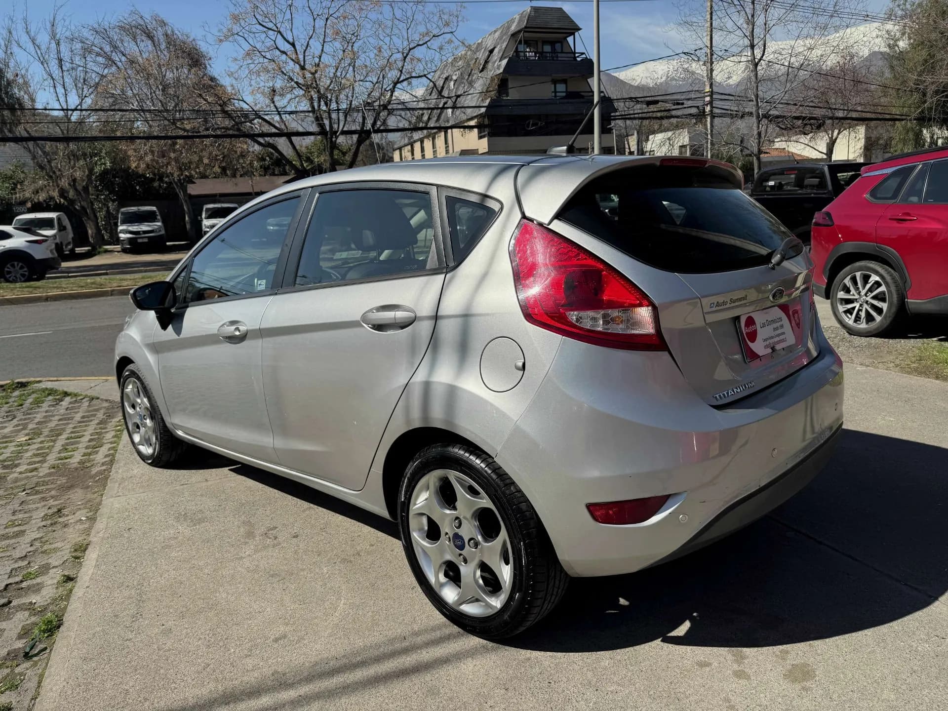 FORD FORD - FIESTA - TITANIUM 1.6 MEC FULL TECHO AIRE AIRBAG VER EN LAS CONDES vista 5