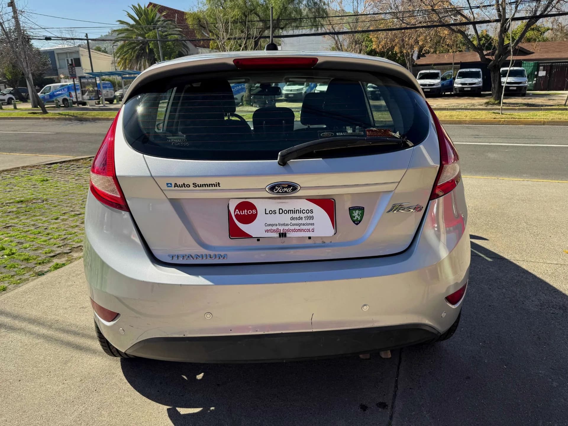 FORD FORD - FIESTA - TITANIUM 1.6 MEC FULL TECHO AIRE AIRBAG VER EN LAS CONDES vista 6