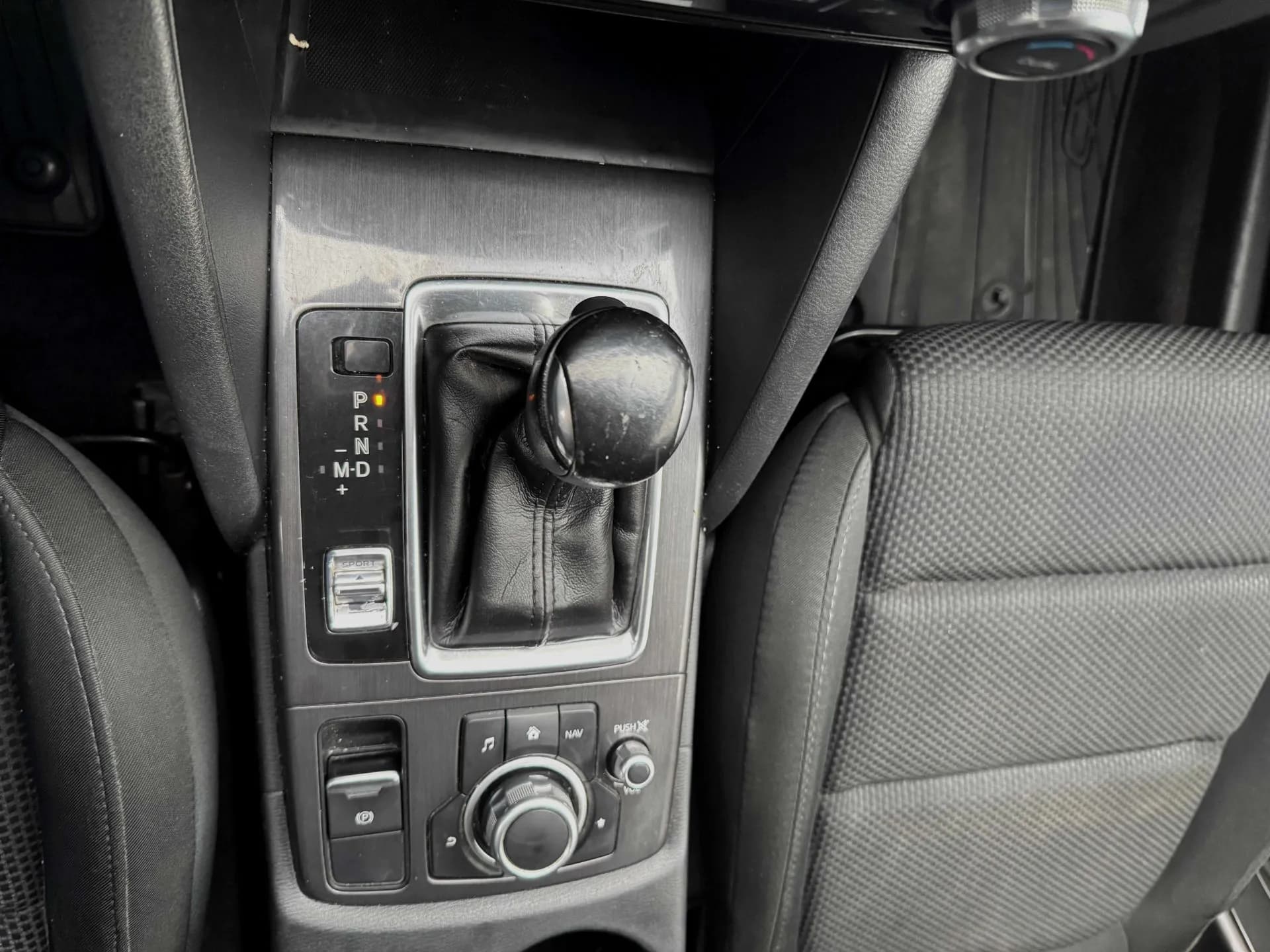 Mazda MAZDA - CX5 - 2.0 AUTOMATICA JAPONESA FULL CAMARA 6 AIRBAG AIRE VER EN LAS CONDES vista 3