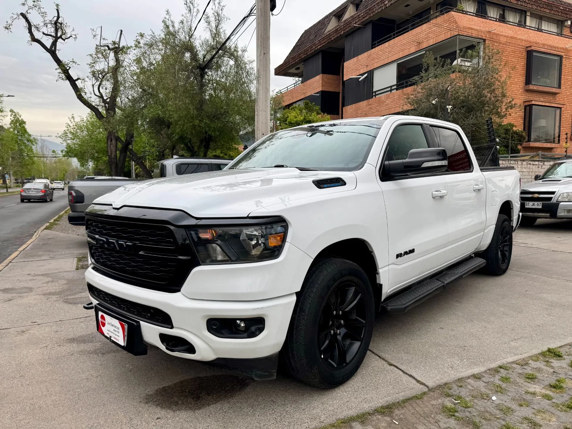 RAM RAM - 1500 - BIG HORN 3.6 AUT 4X4 HIBRIDO DESCUENTA IVA VER EN LAS CONDES vista 5