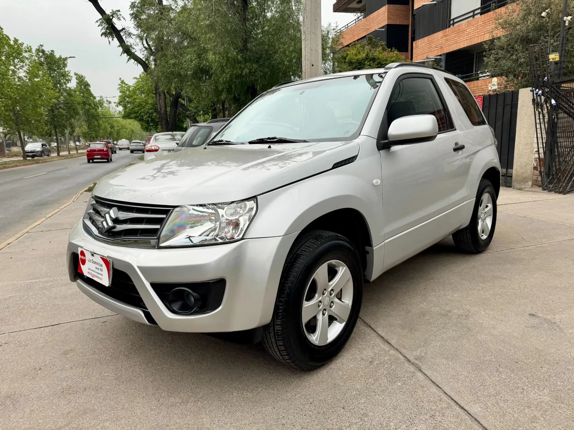 SUZUKI SUZUKI - GRAND VITARA - GLX SPORT 1.6 AUT AWD FULL AIRE AIRBAG VER EN LAS CONDES vista 3