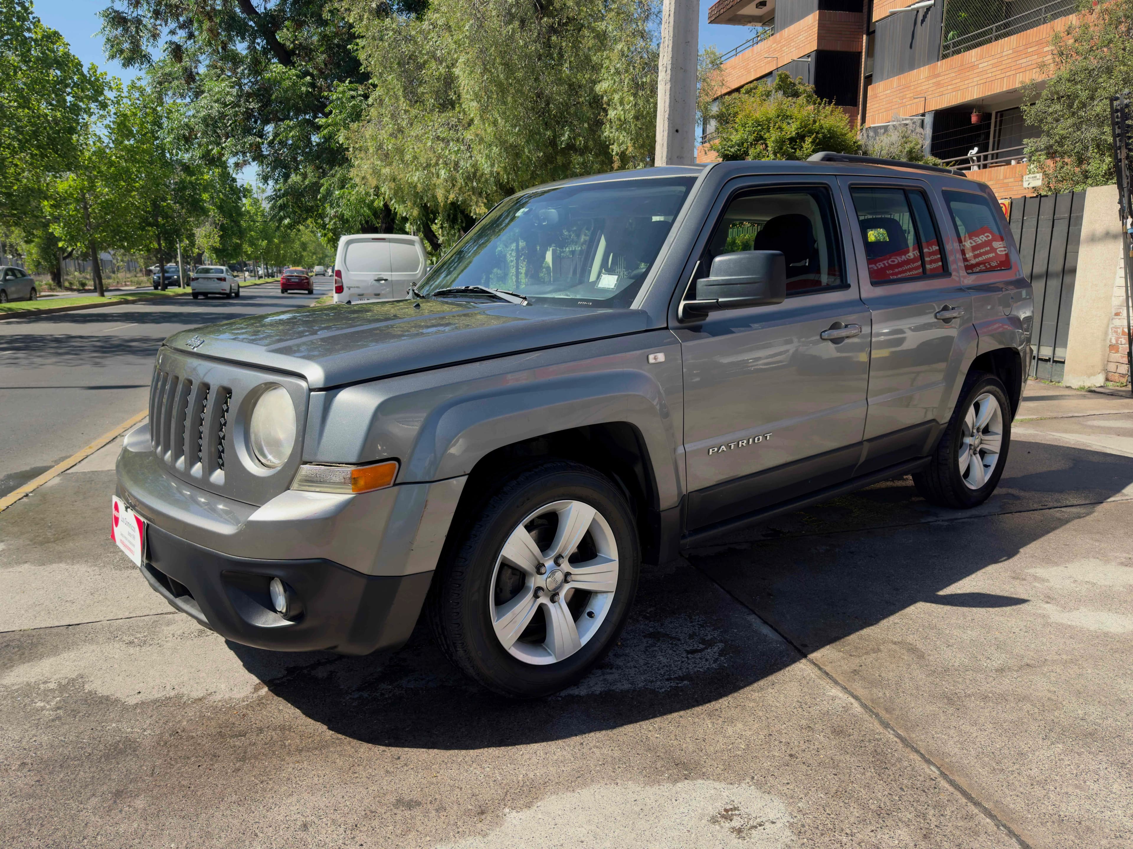Jeep PATRIOT 2.4 AUT 4X4 VER EN LAS CONDES vista 3