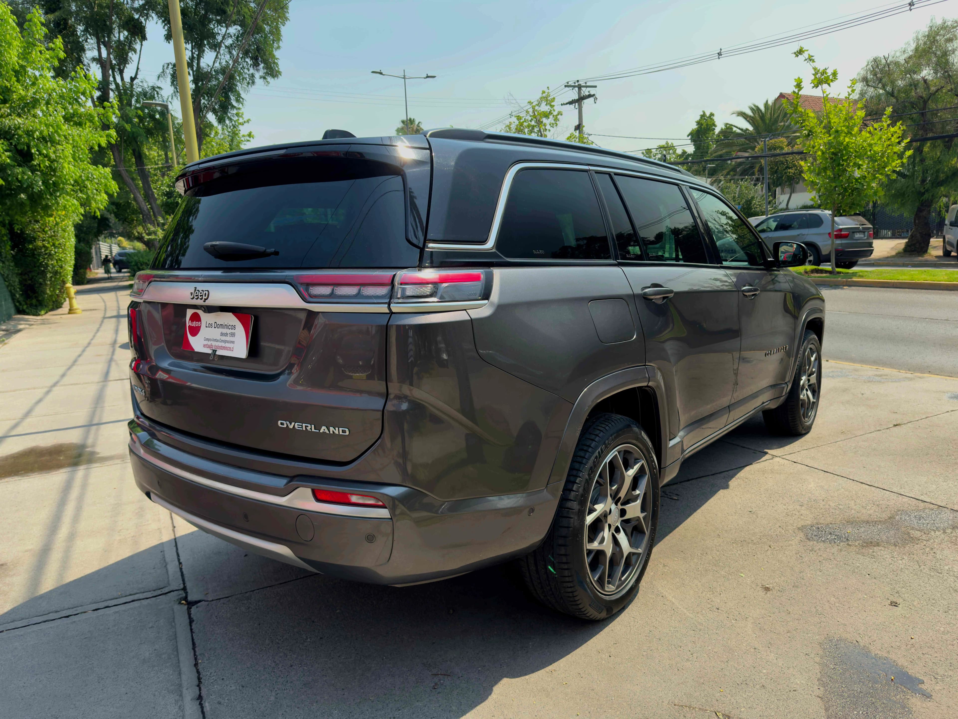 Jeep COMMANDER  OVERLAND 4X4 2.0 DIESEL  vista 6